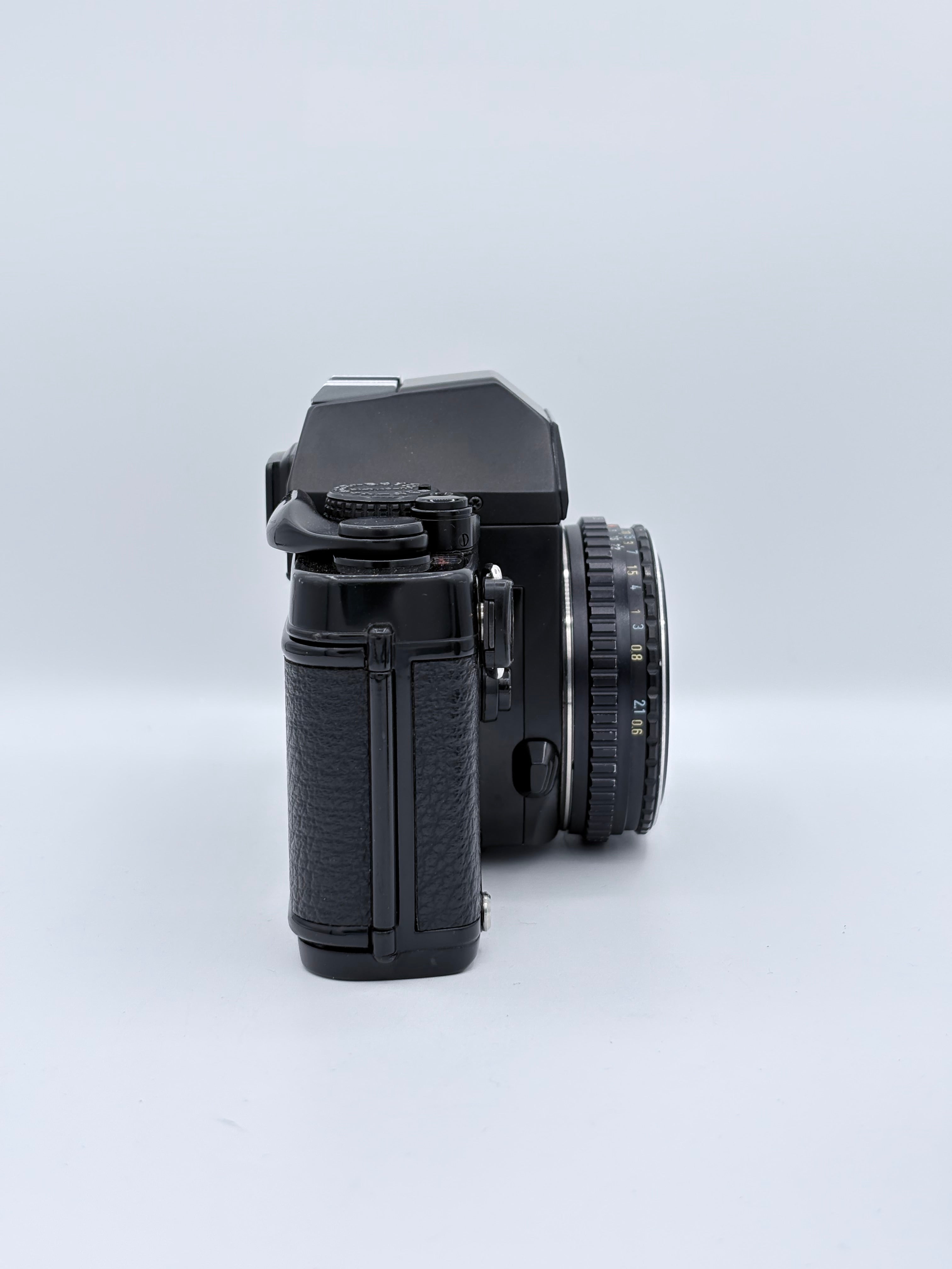 Pentax LX SN: 5324137 & 40/2.8 SN: 5139401
