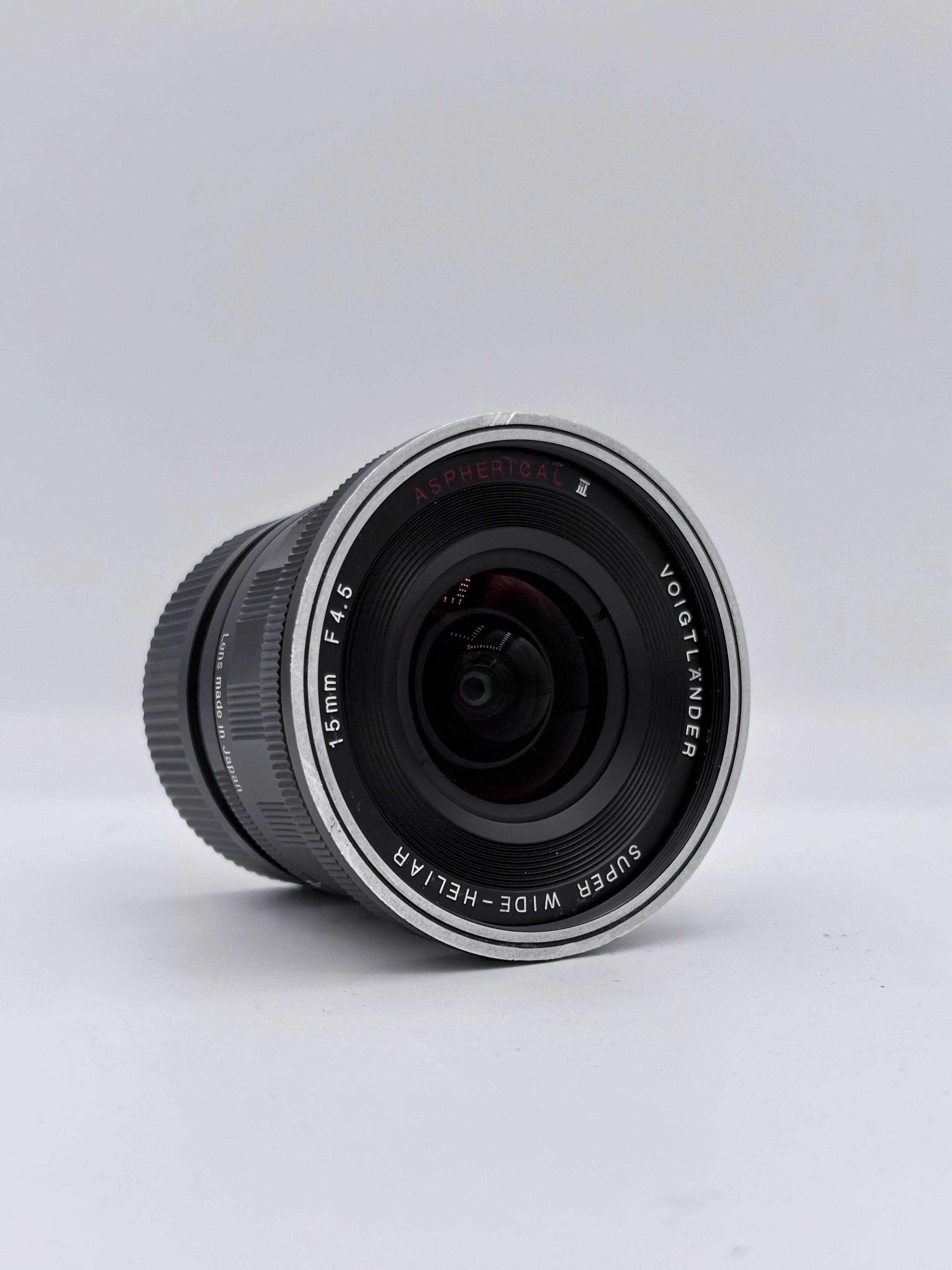 Voigtlander 15mm 4.5 Aspherical III Serial 08562769