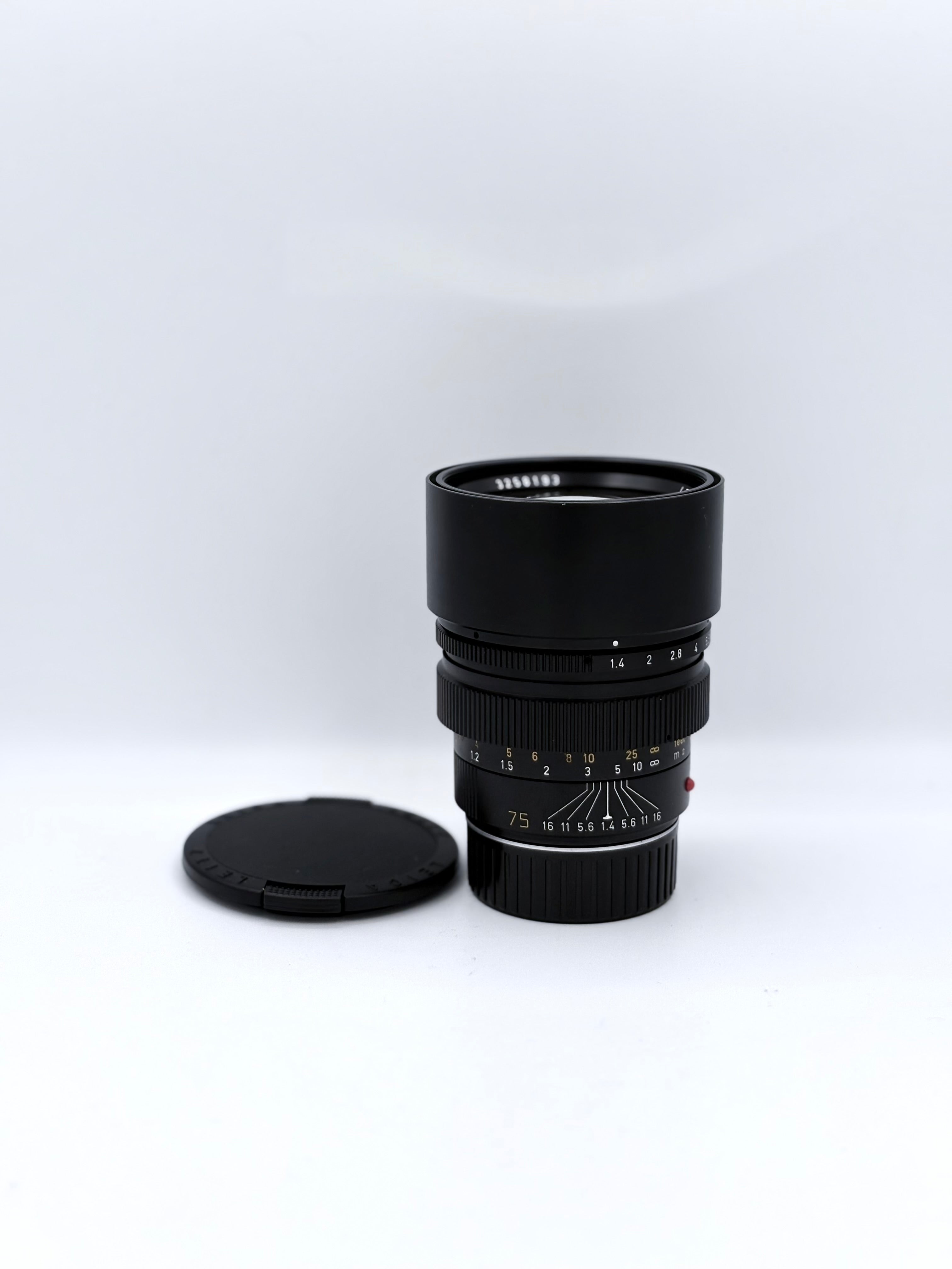 Leica SUMMILUX-M 75mm f1.4 SN: 3258193