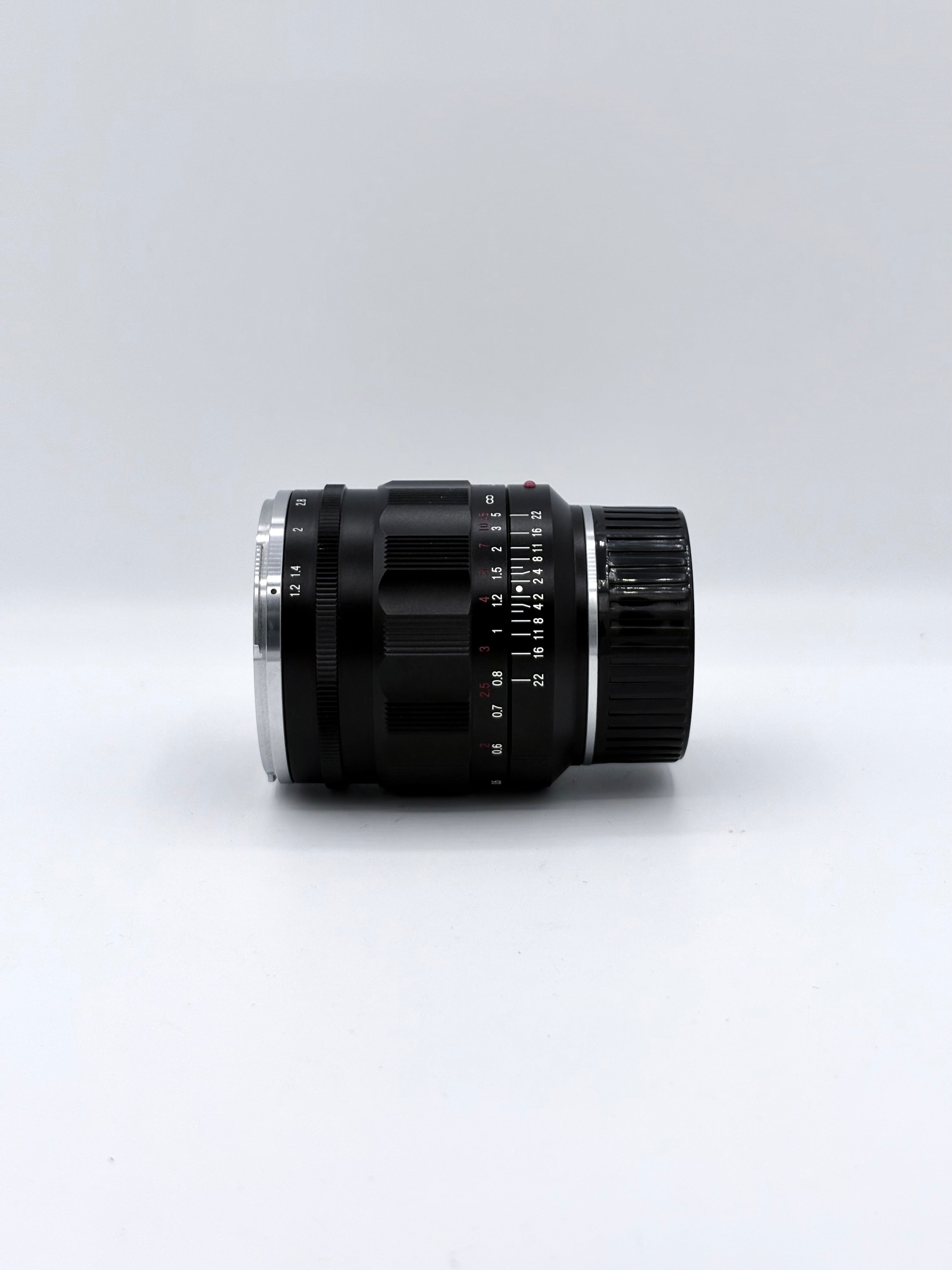 Voigtlander Nokton 35mm f1.2 ASPH SN: 08551667