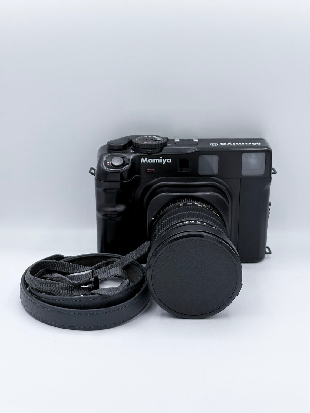 Mamiya 6 sn:301543, 50mm f4 sn:301135, 150mm f4.5 sn311709