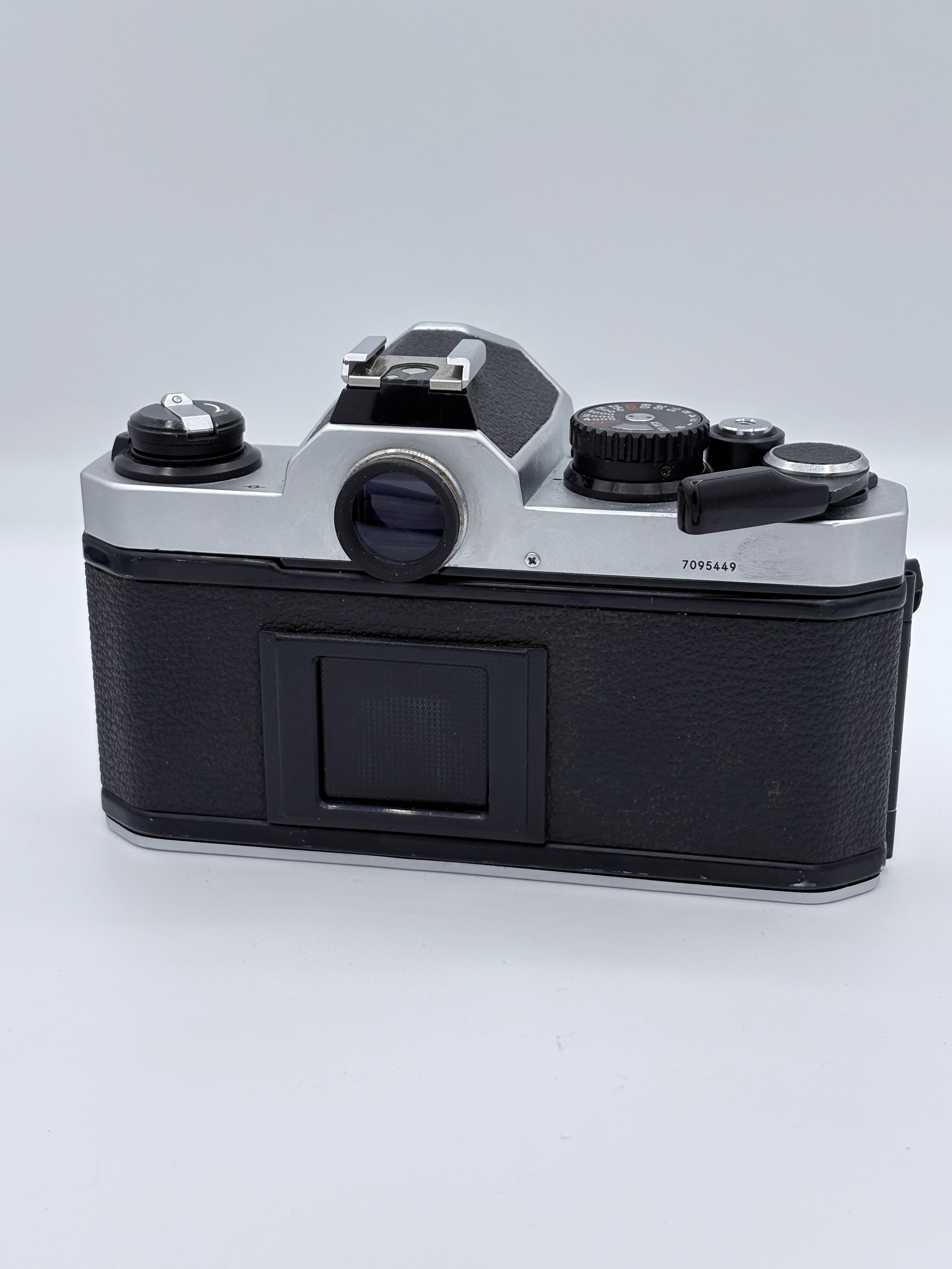 Nikon FM2 SN: 7095449