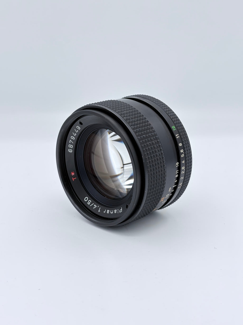 Contax Carl Zeiss Planar T* 50mm F/1.4 SN:6879449