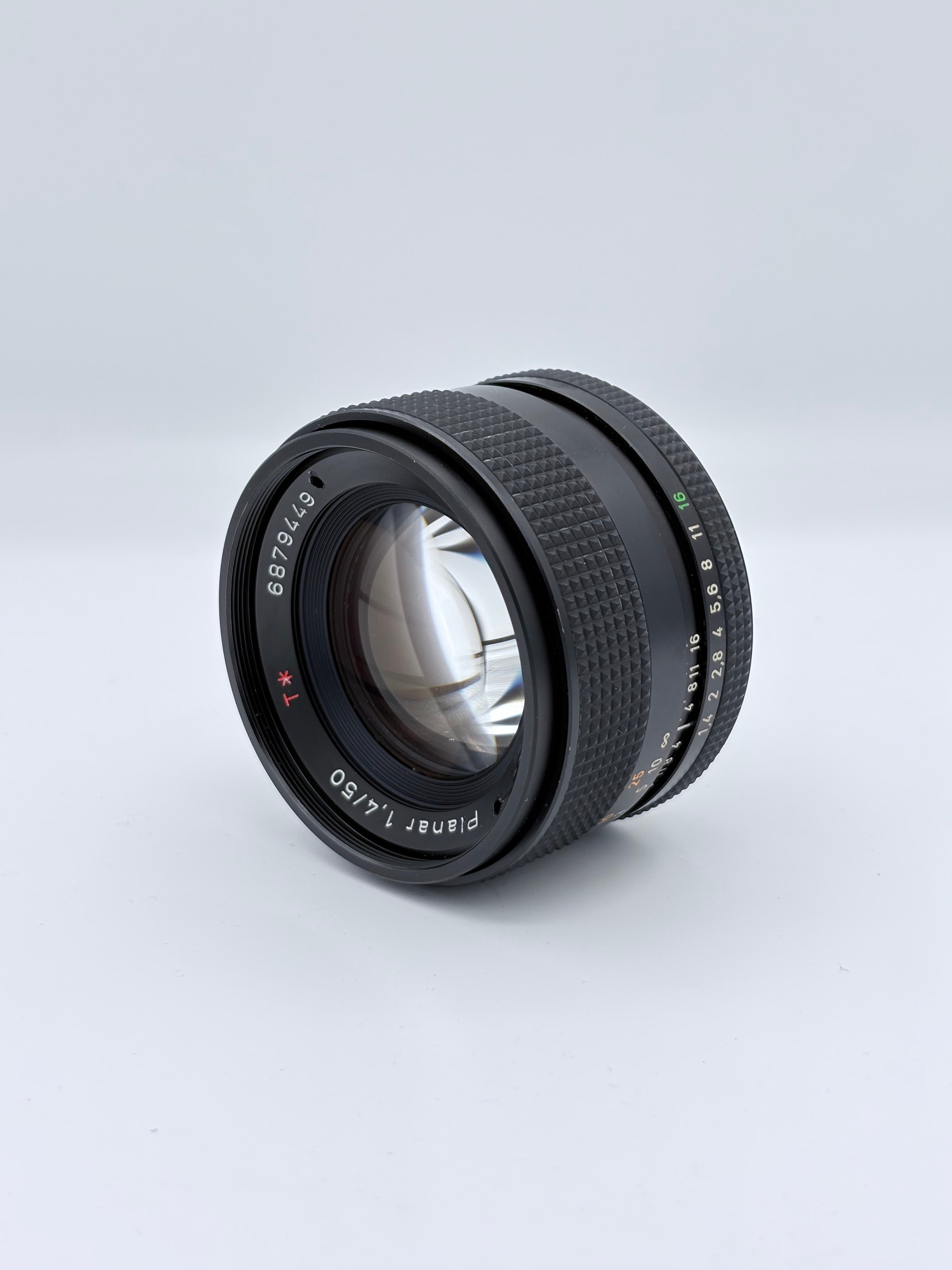 Contax Carl Zeiss Planar T* 50mm F/1.4 SN:6879449