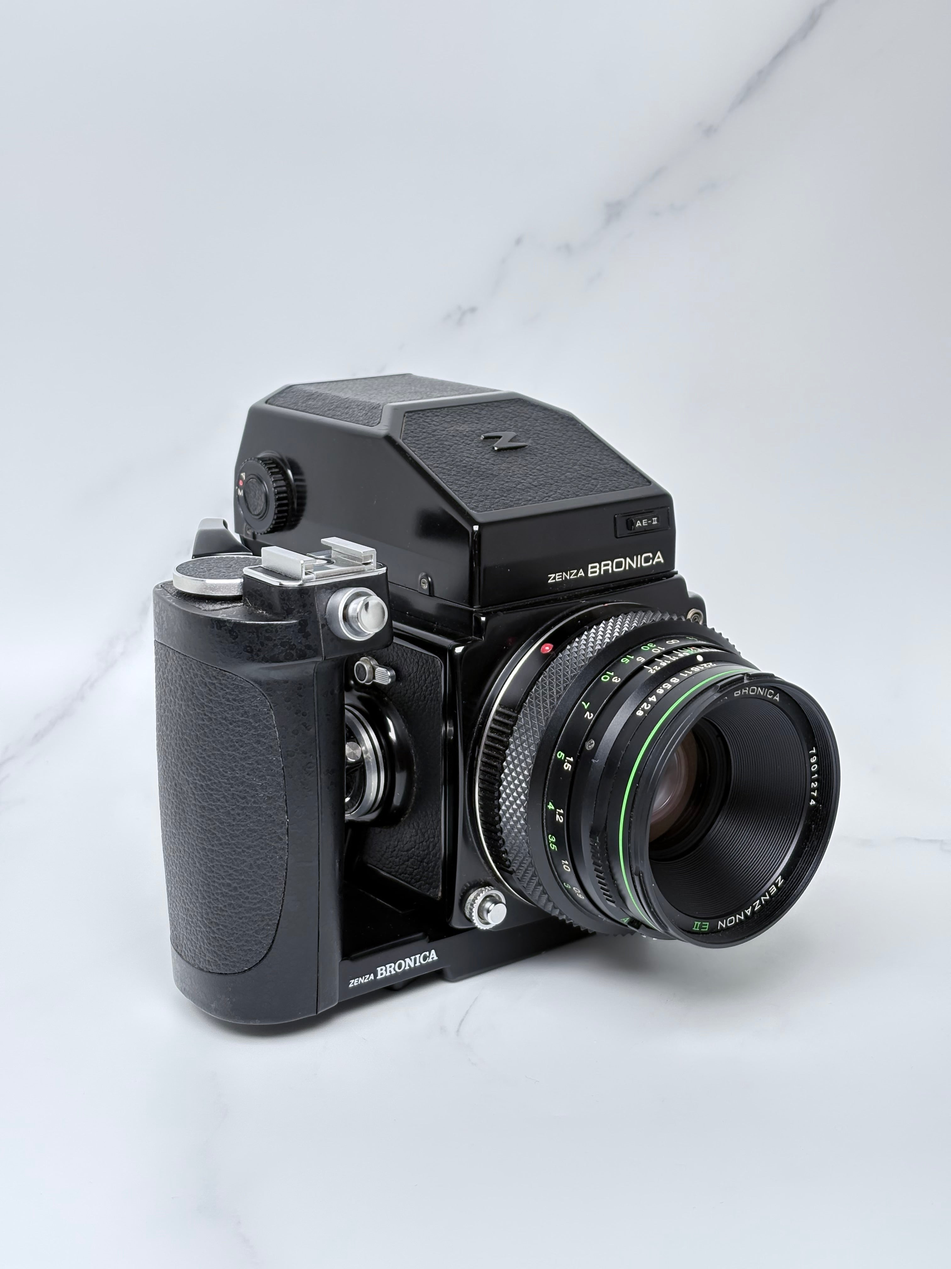 Zenza Bronica AE-II & 75mm Lens Set SN:7091274