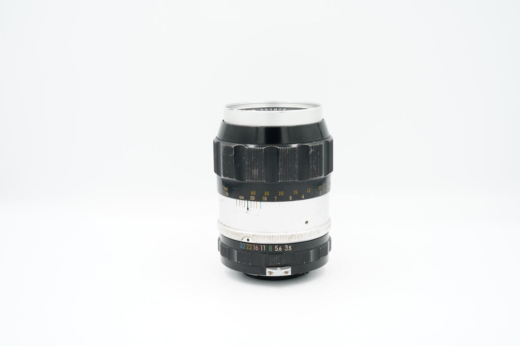 Nikon 135 3.5 SN: 951075