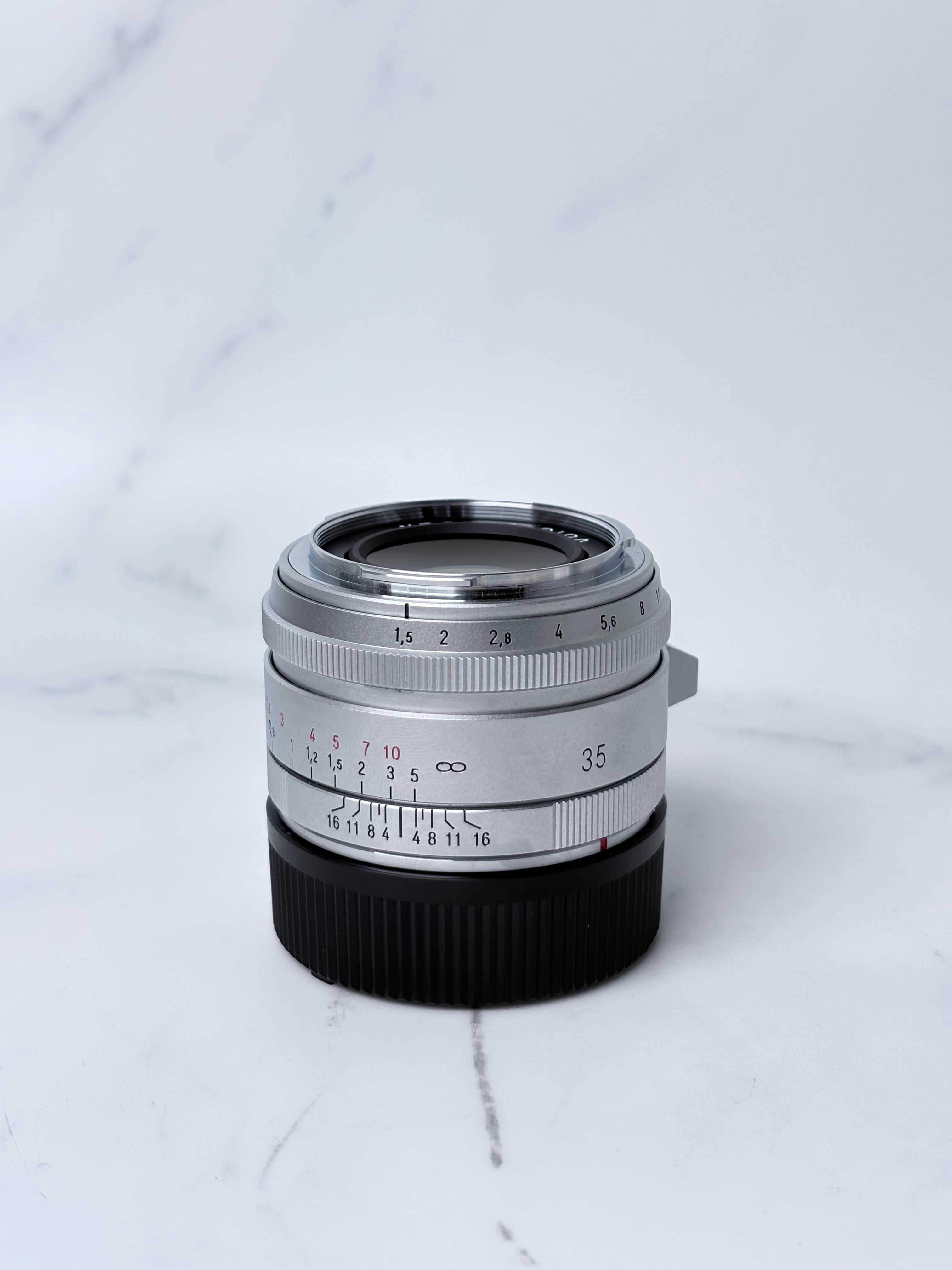 Voigtlander 35mm f1.5 with box SN7350113