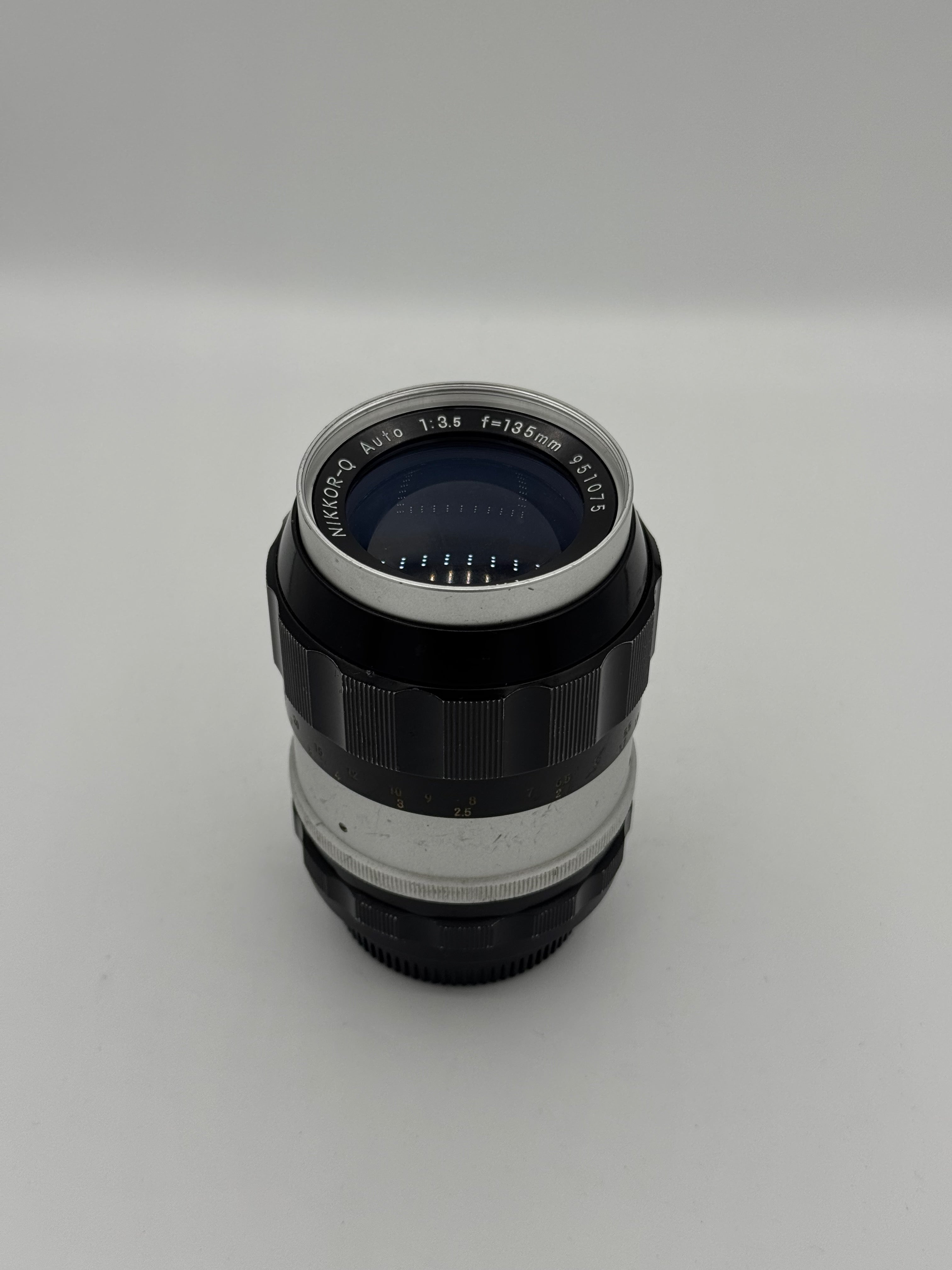 Nikon Nikkor-Q 135mm F3.5 SN:951075