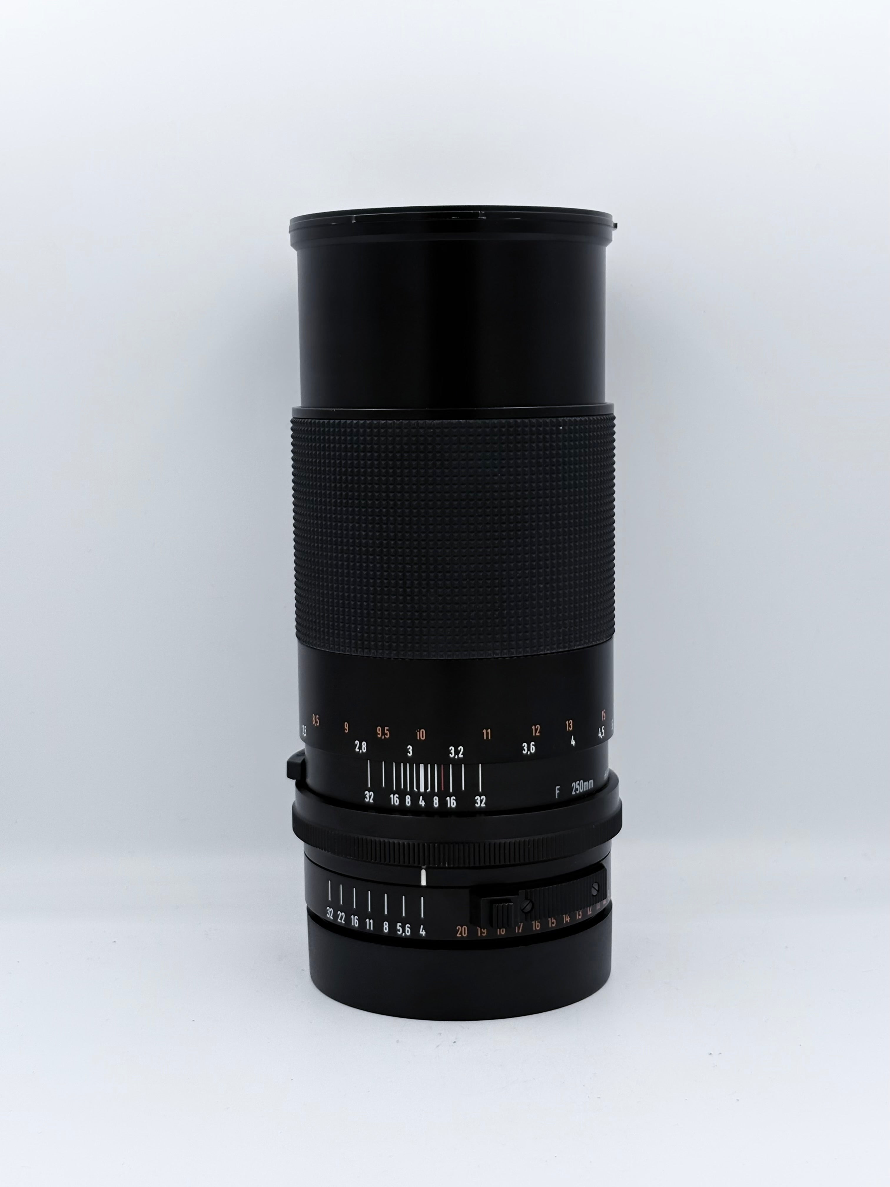 Hasselblad Carl Zeiss Tele-Tessar's 250mm f4 SN: 7473776