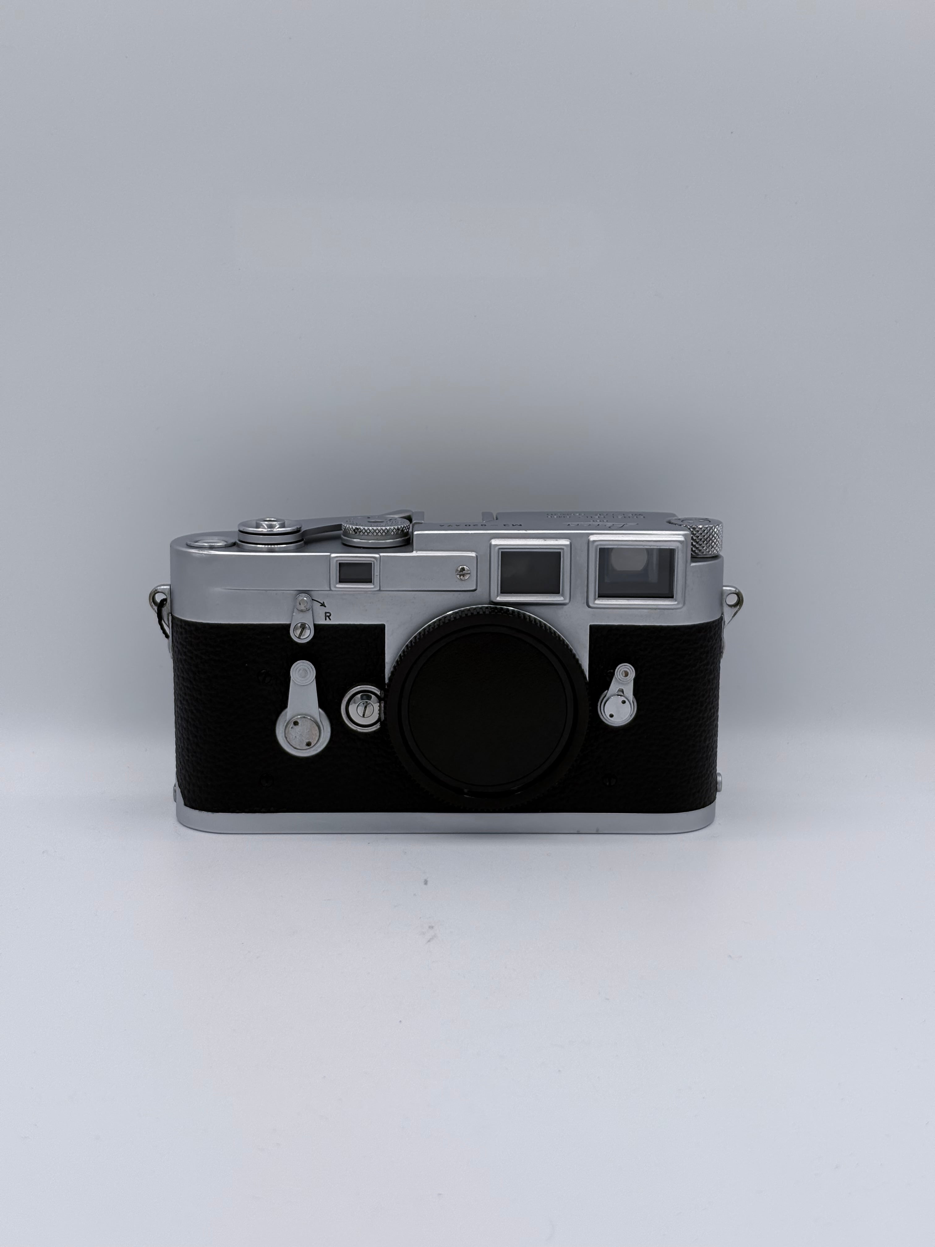Leica M3 SN: 920474