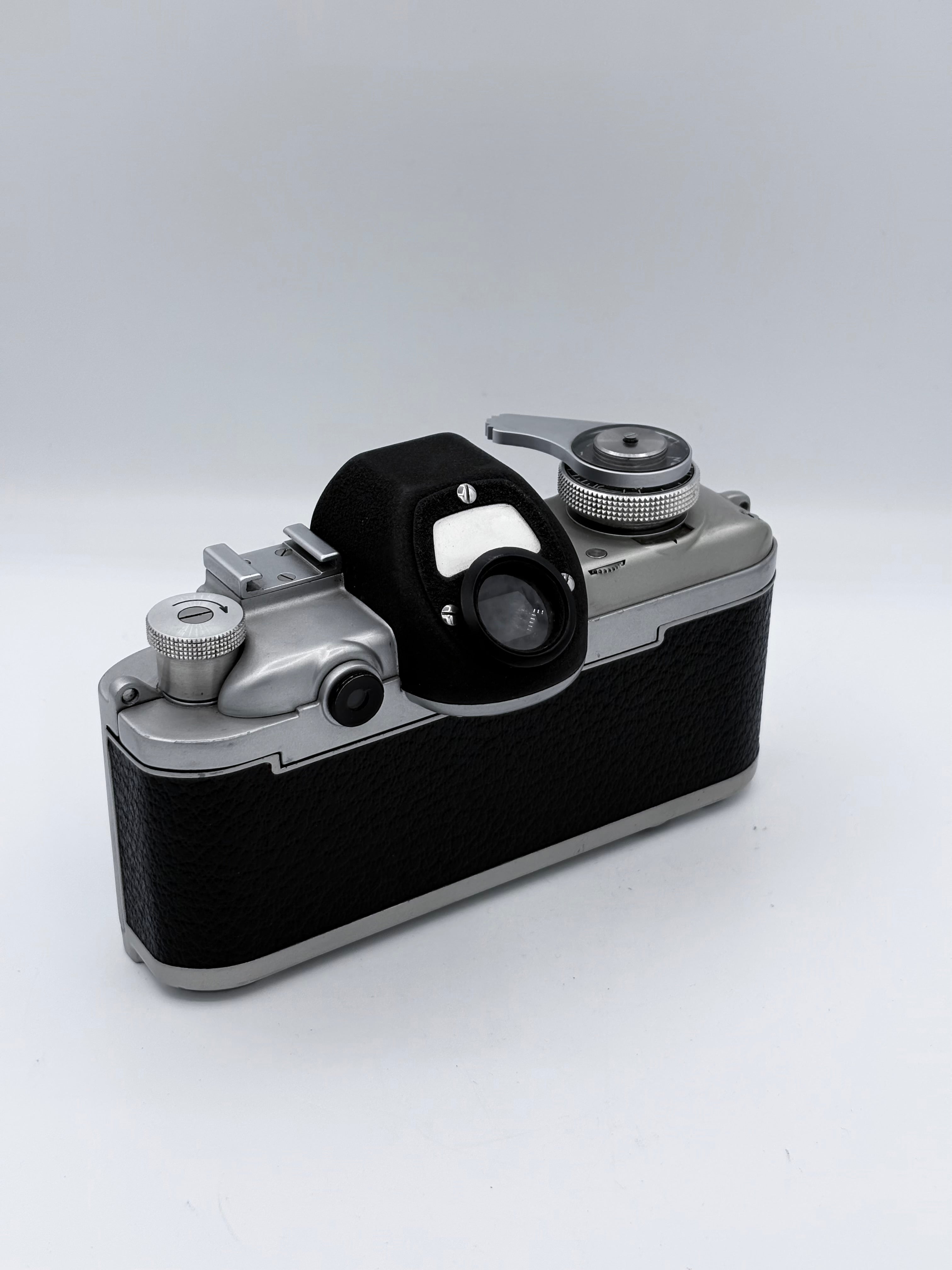 Alpha 6D with Apla 50mm f1.8 sn 41313/632306 and m-mount adapter 