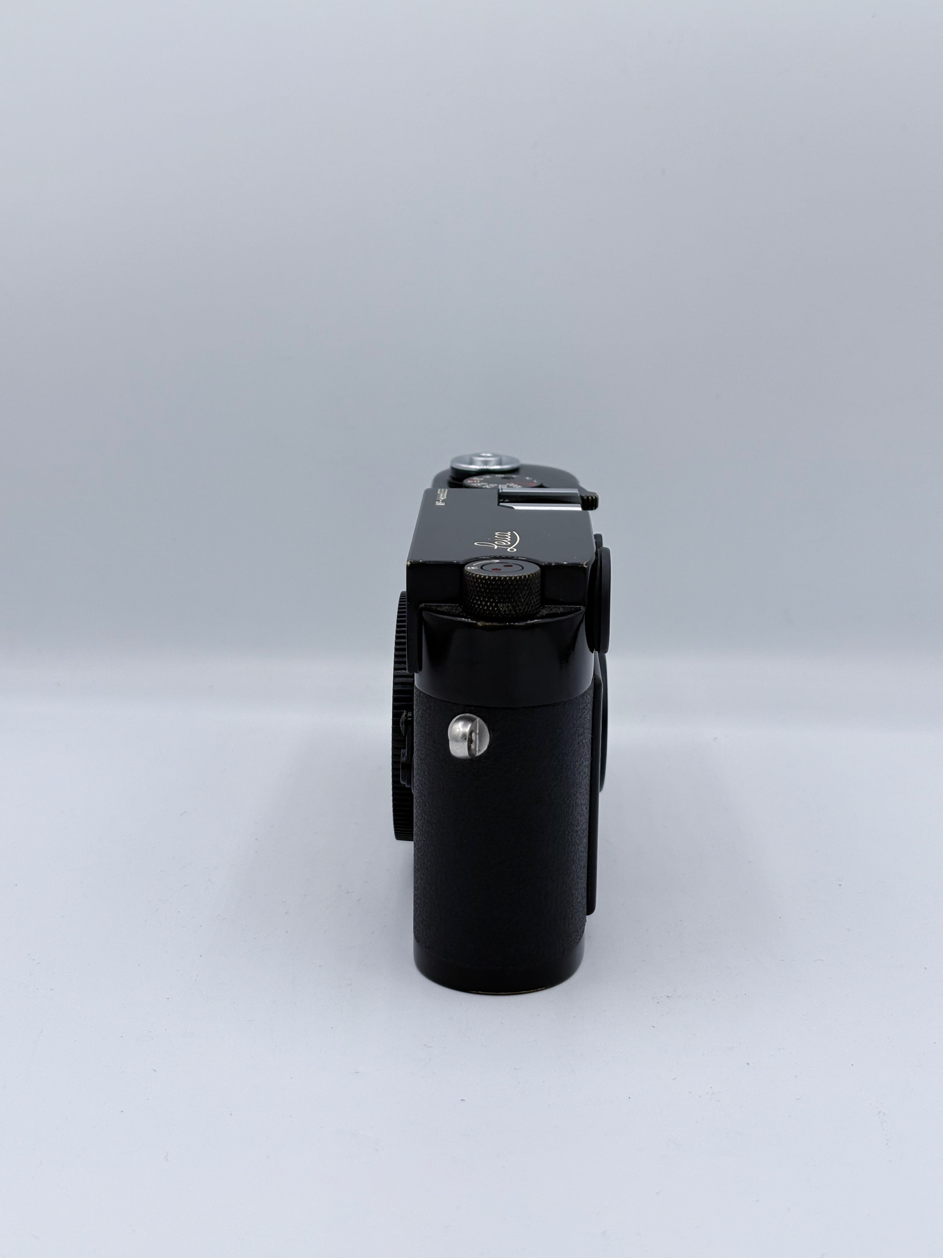 Leica MP-Black Paint SN:4666033