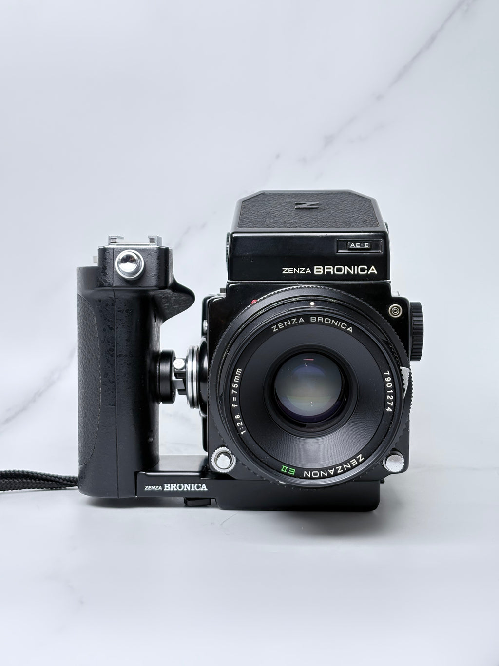 Zenza Bronica AE-II & 75mm Lens Set SN:7091274