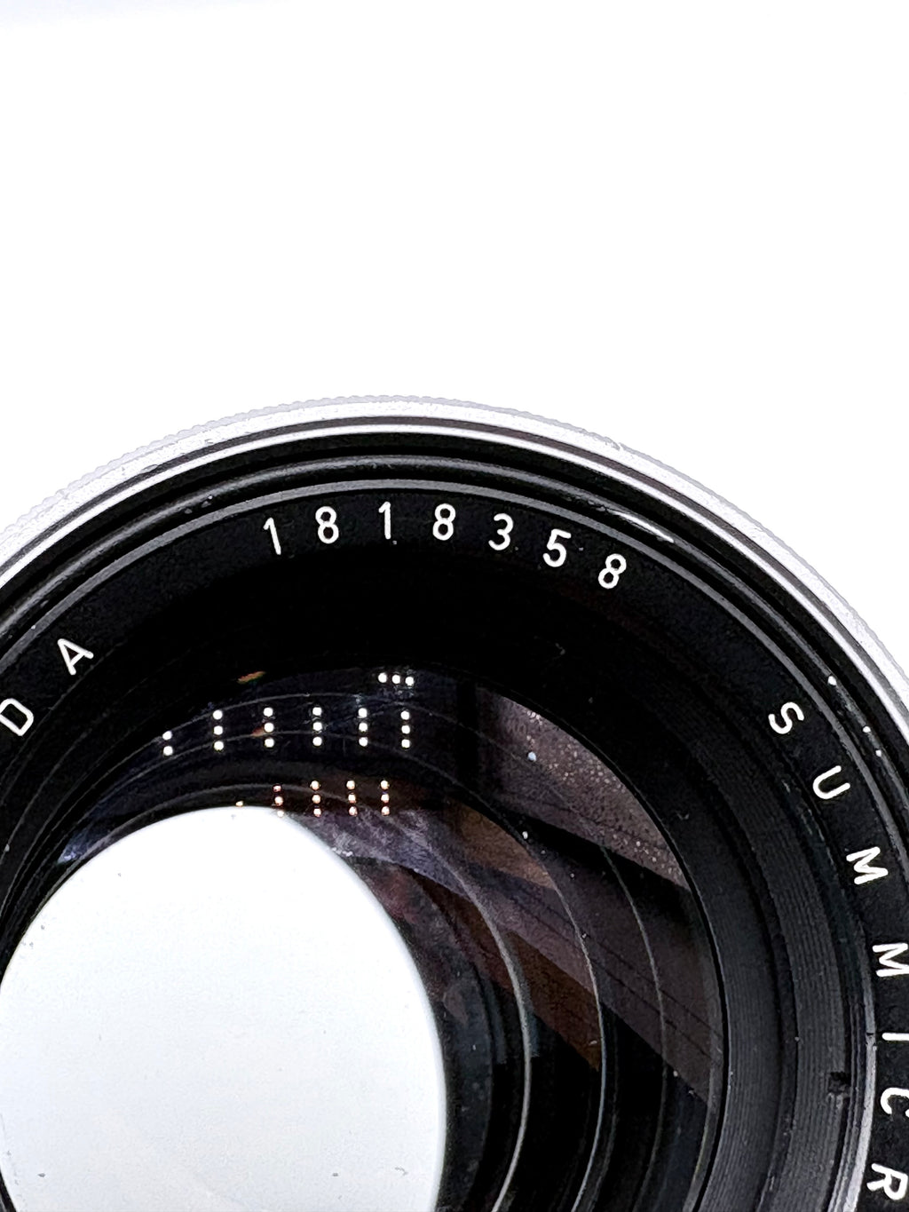 Leica 90MM 2.0 SN: 1818358