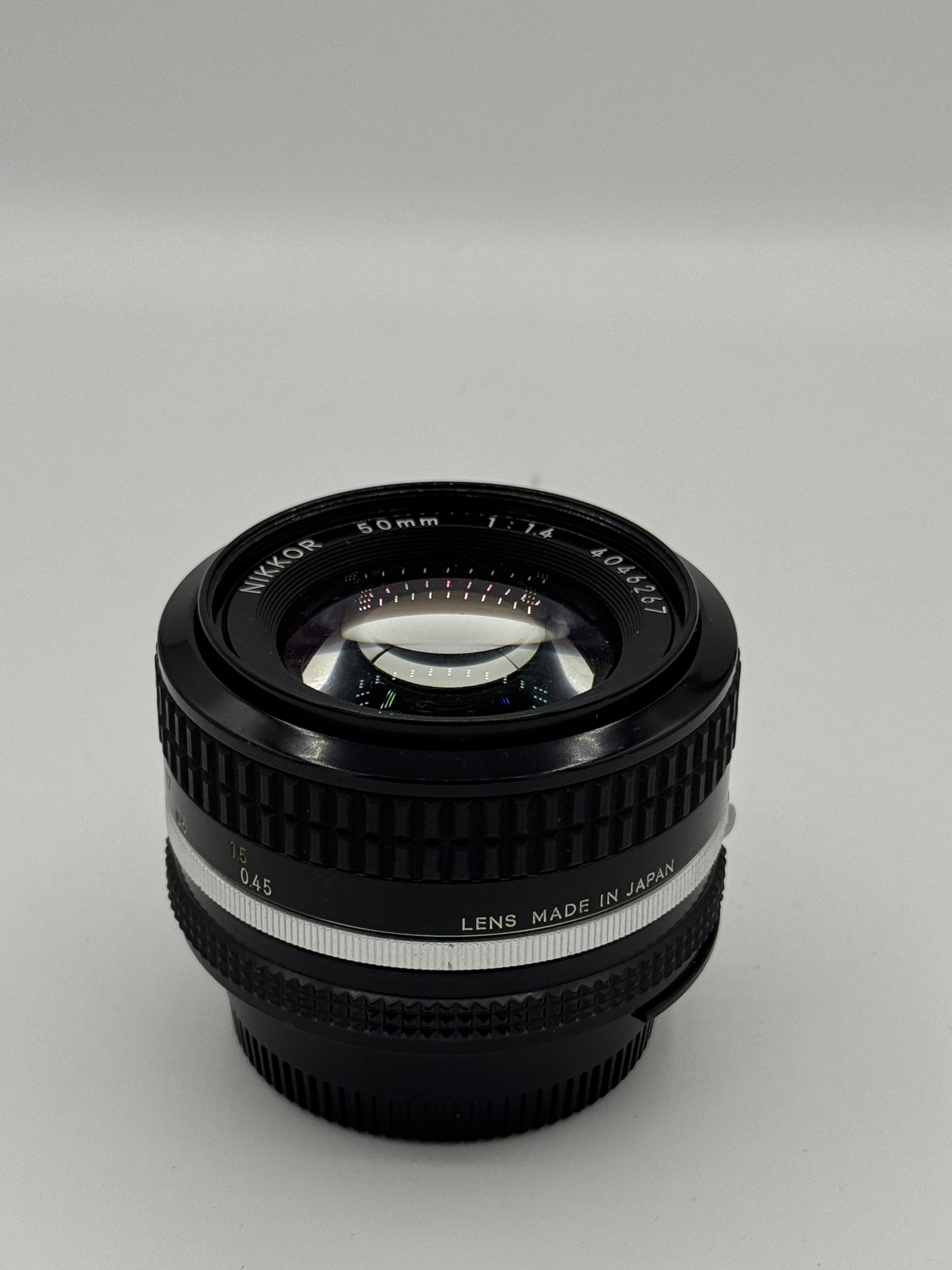 Nikon Nikkor  50mm F1.4 AIS SN:4046267