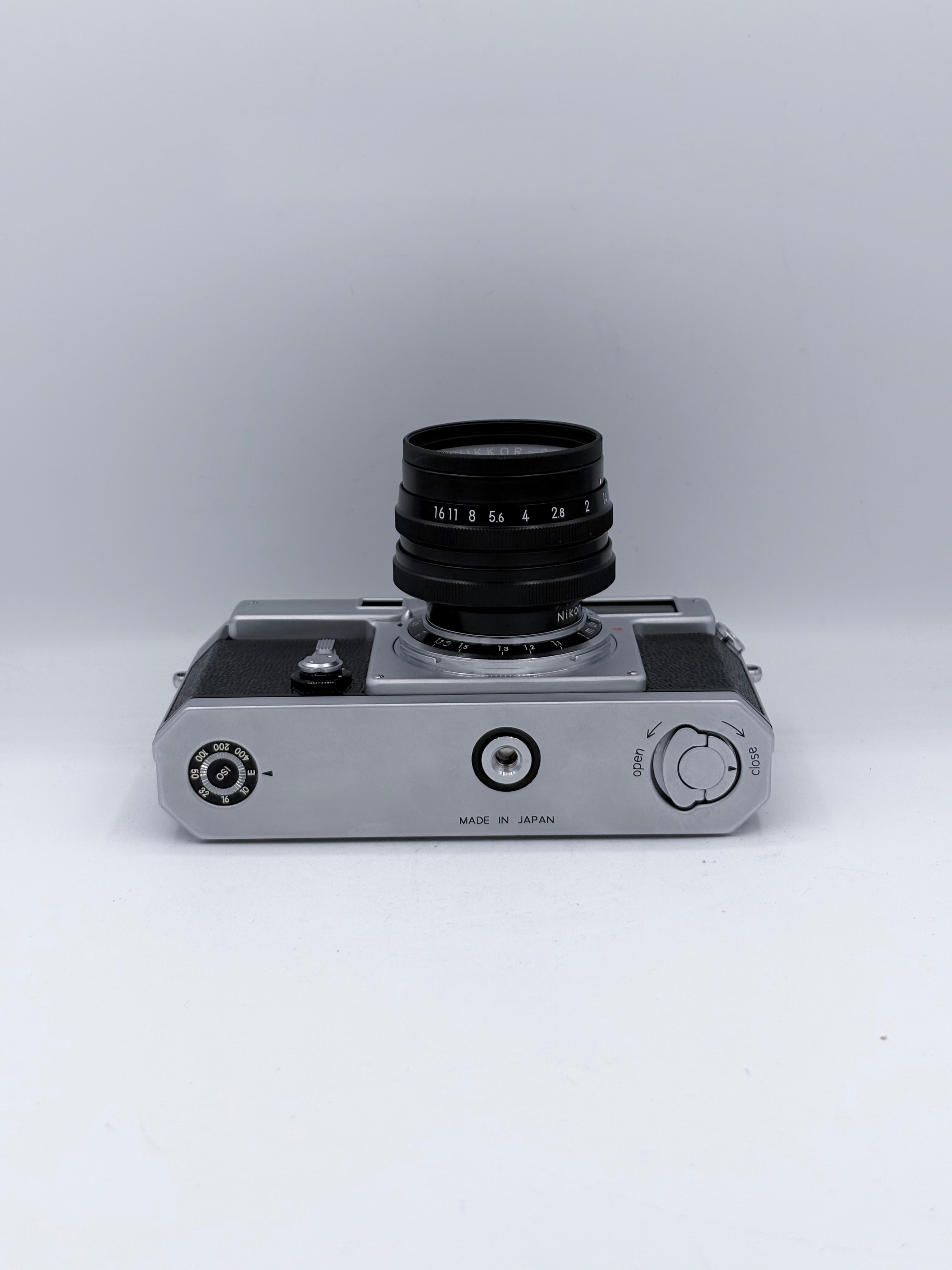  Nikon S3 Year 2000 Edition & 50/1.4 Lens SN: 205229