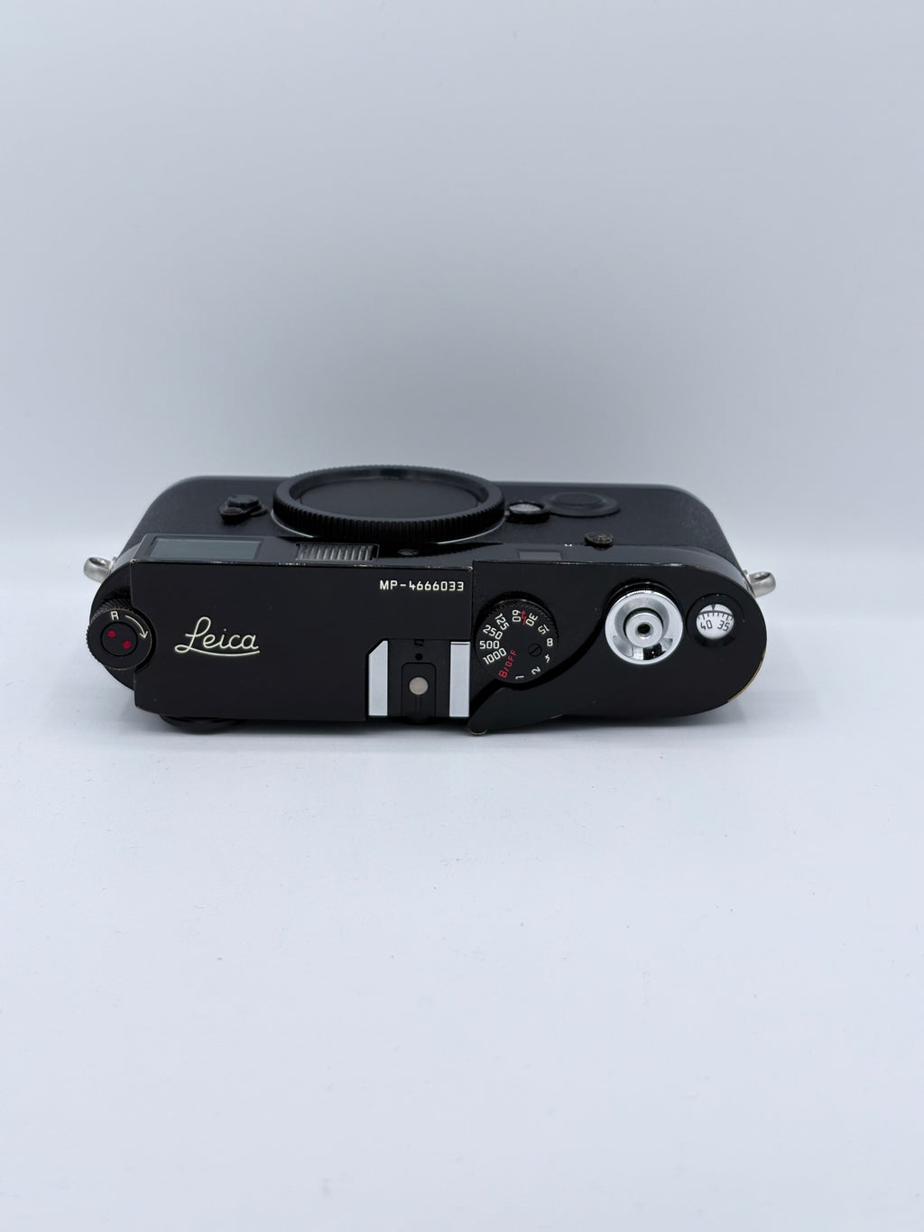 Leica MP-Black Paint SN:4666033