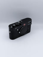 Leica M240 digital Black Paint SN: 4848111
