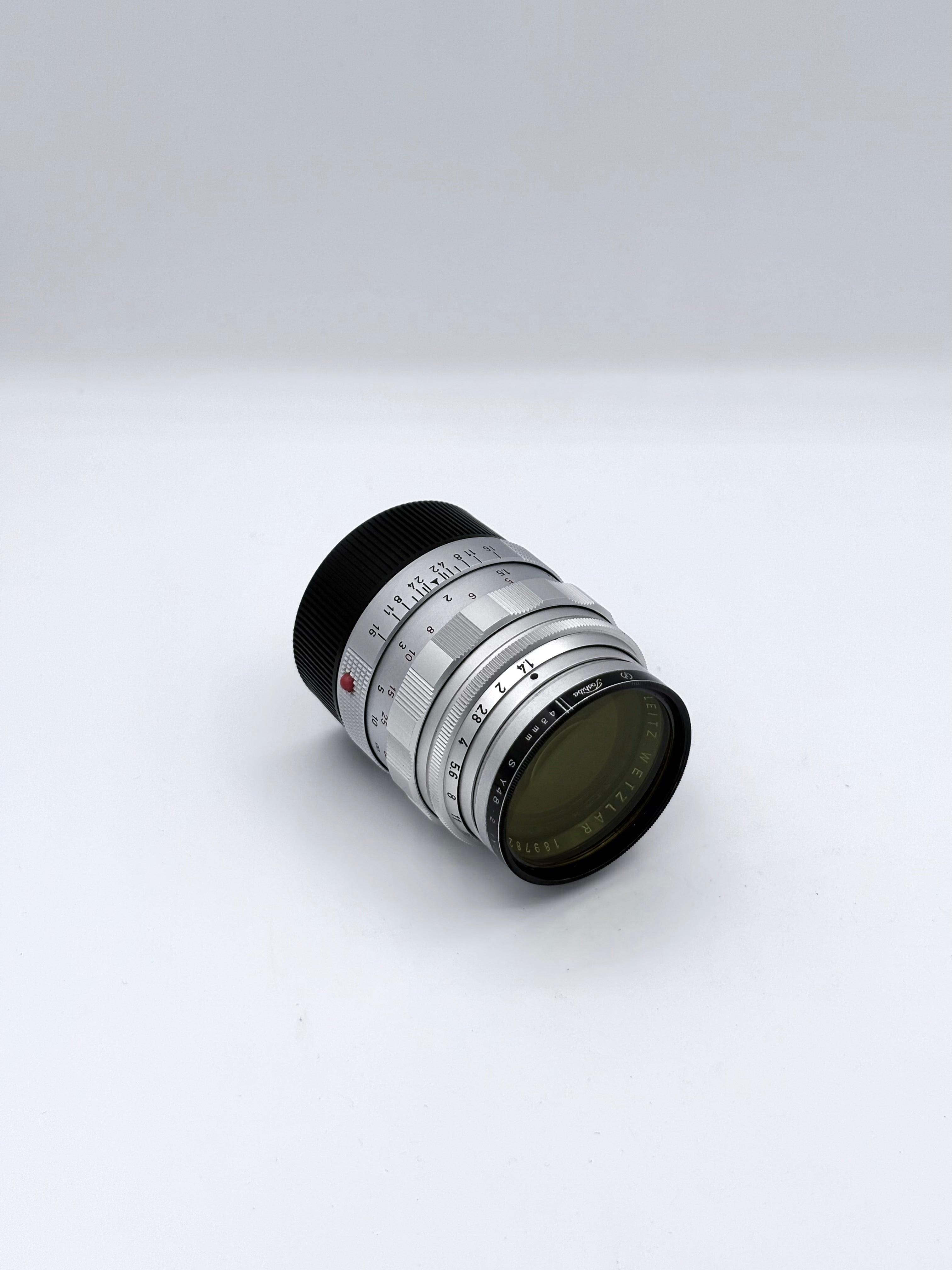Leica SUMMILUX 50mm f1.4 SN: 1897824