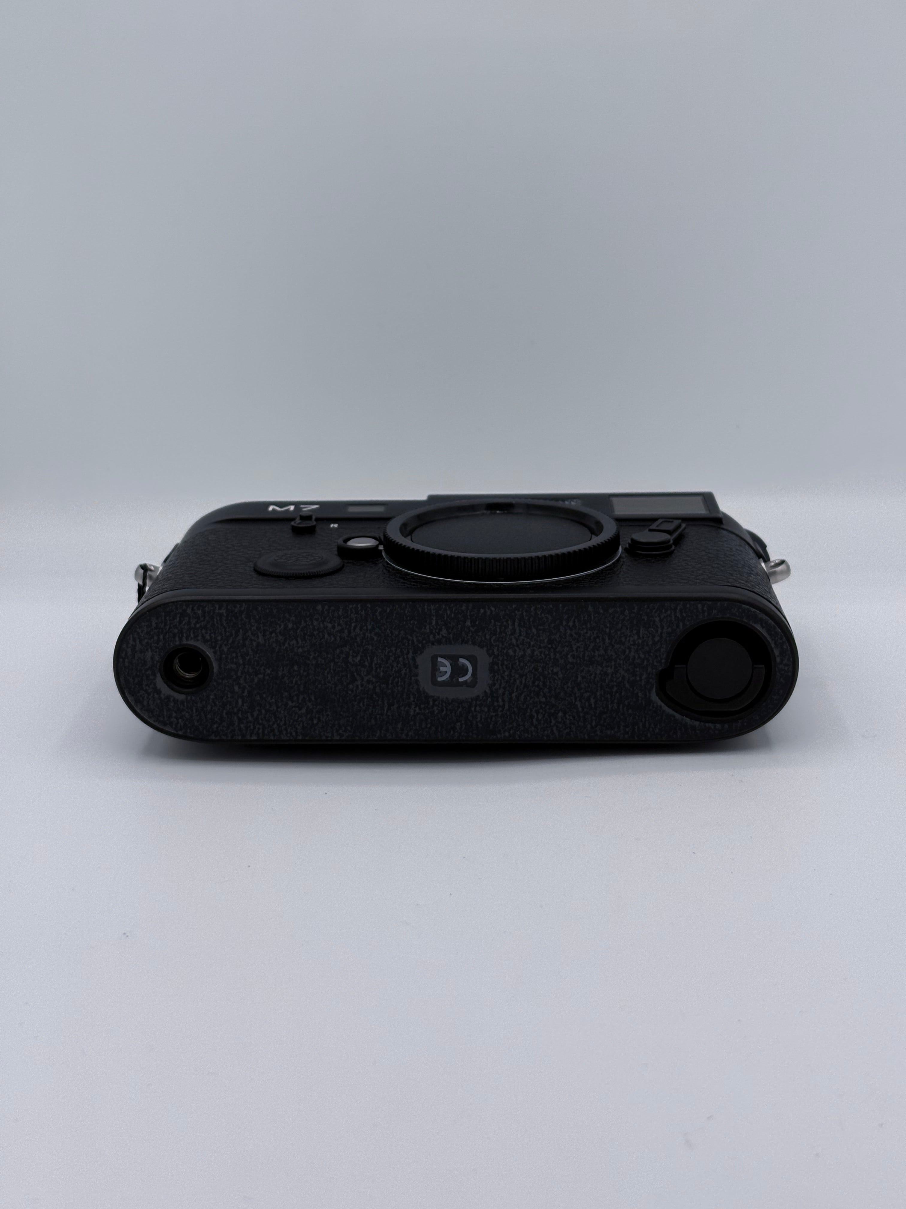 Leica M7 SN: 2779599 with Box