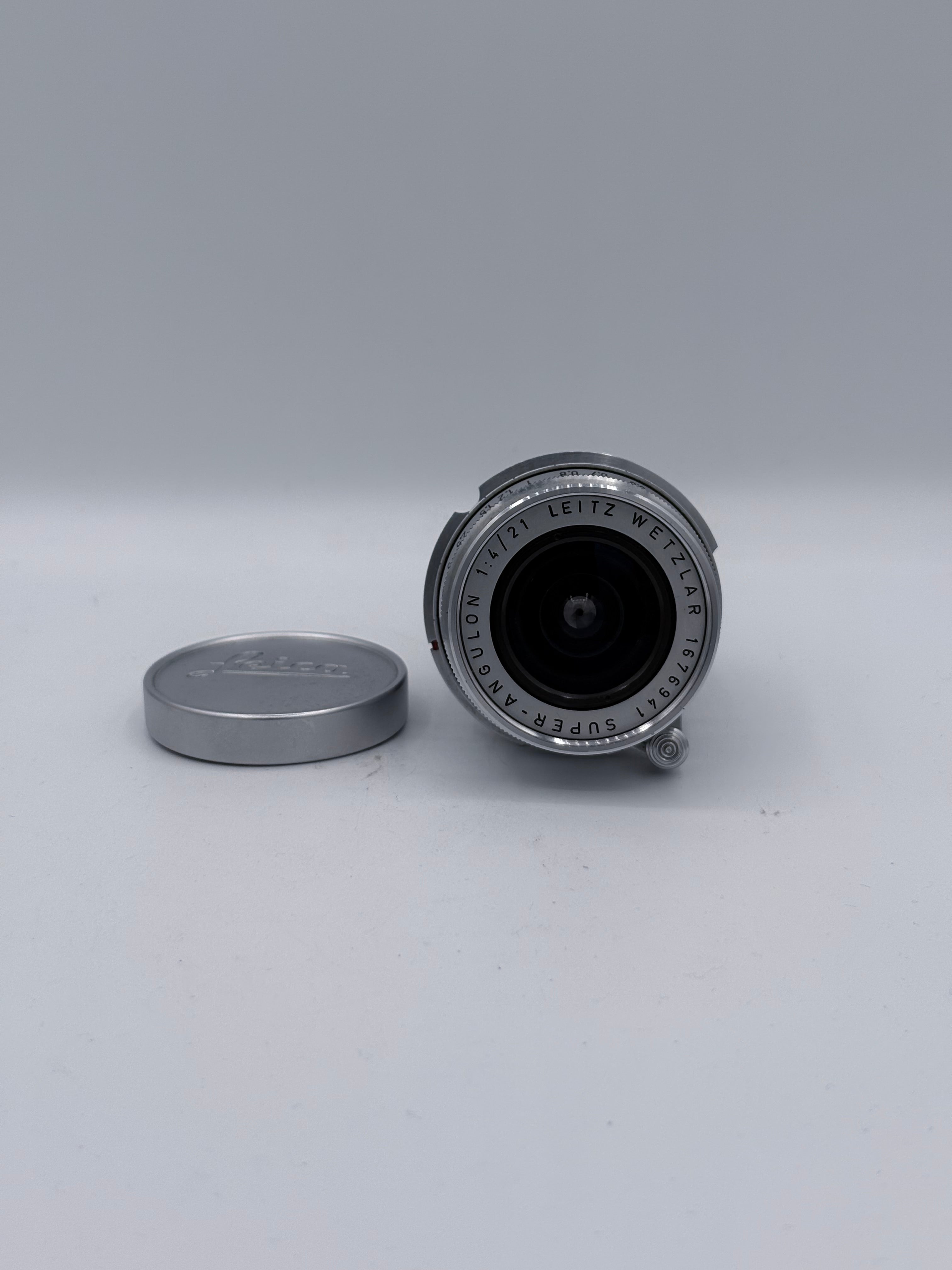 Leica SUPER-ANGULON 21mm f4 SN: 1676941