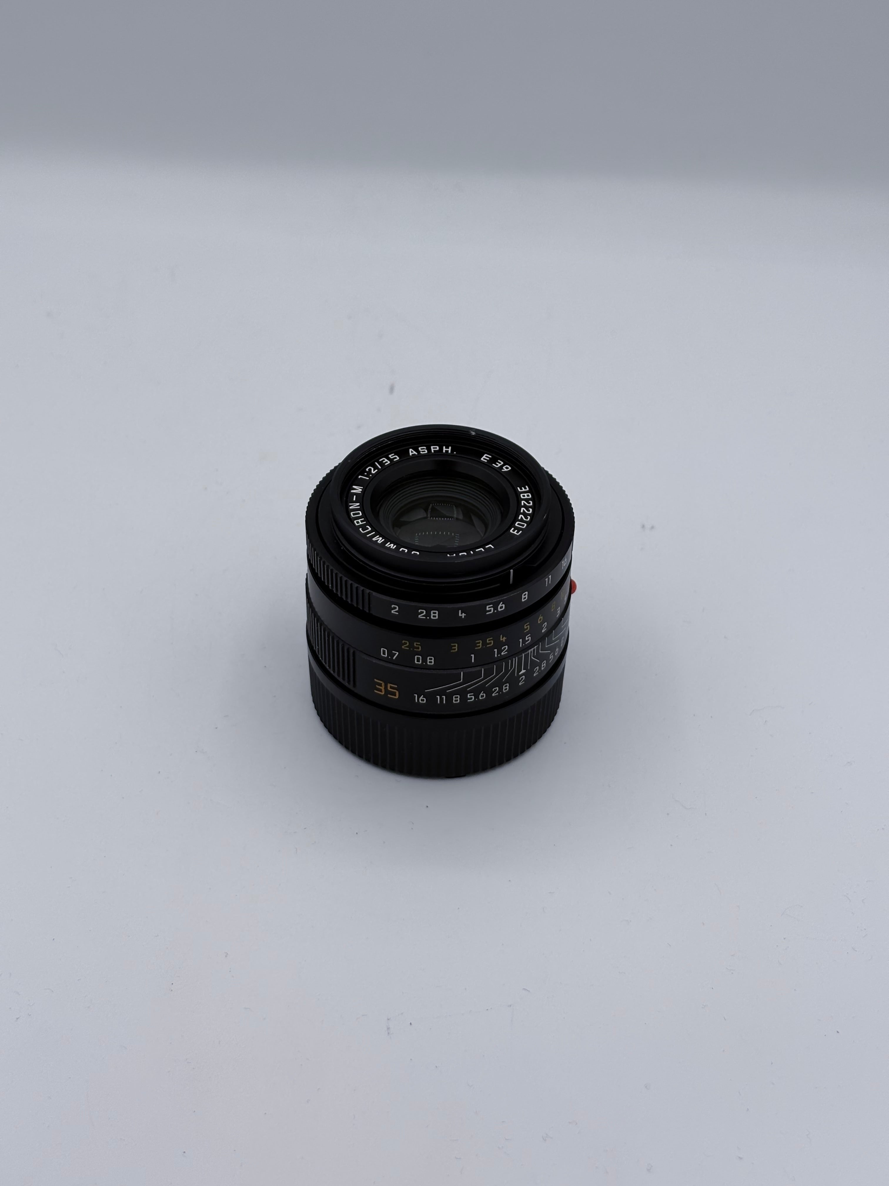 Leica 35/2 Summicron ASPH SN: 3822203