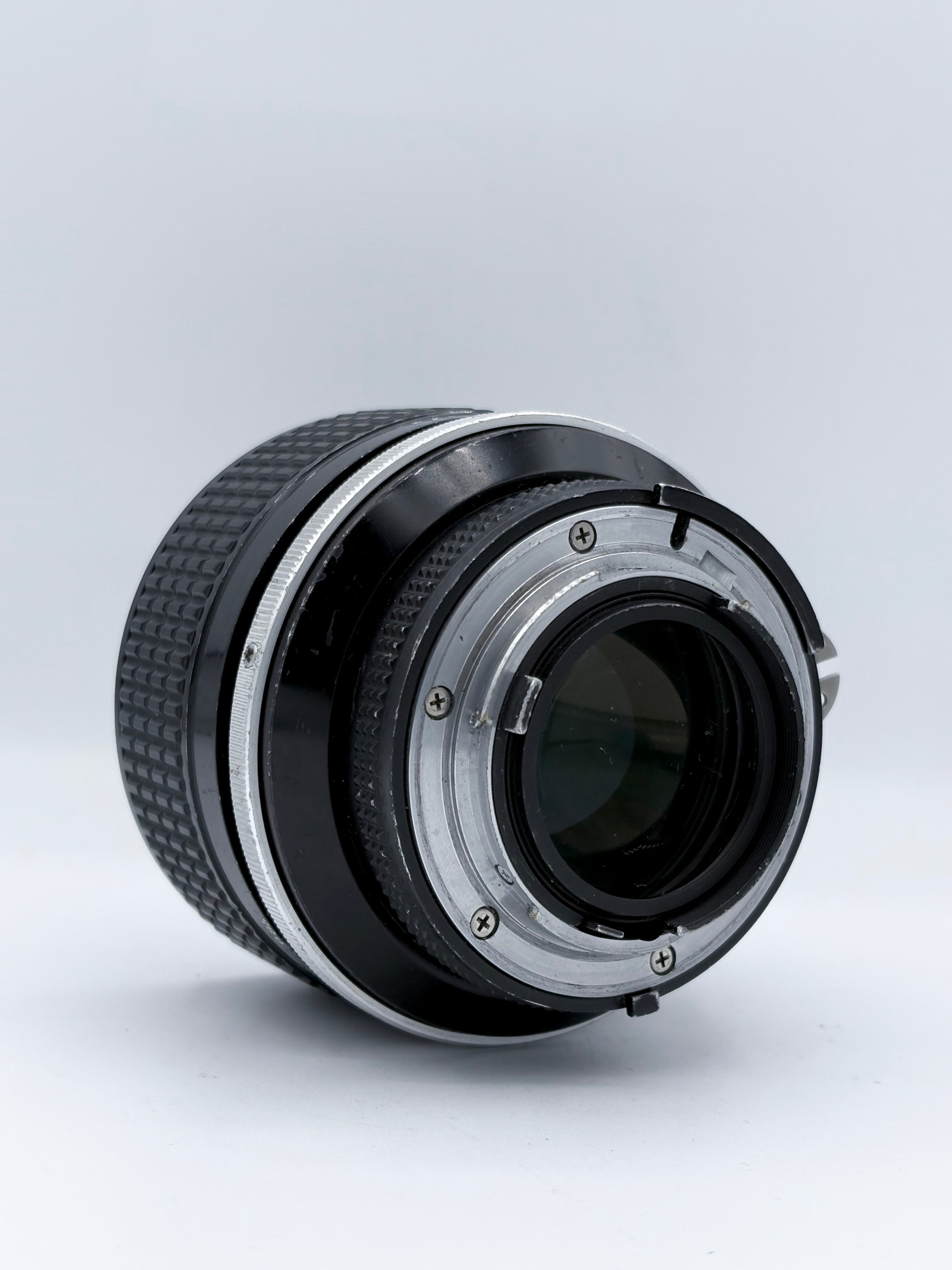 Nikon Nikkor 80mm F1.4 Lens SN: 211361