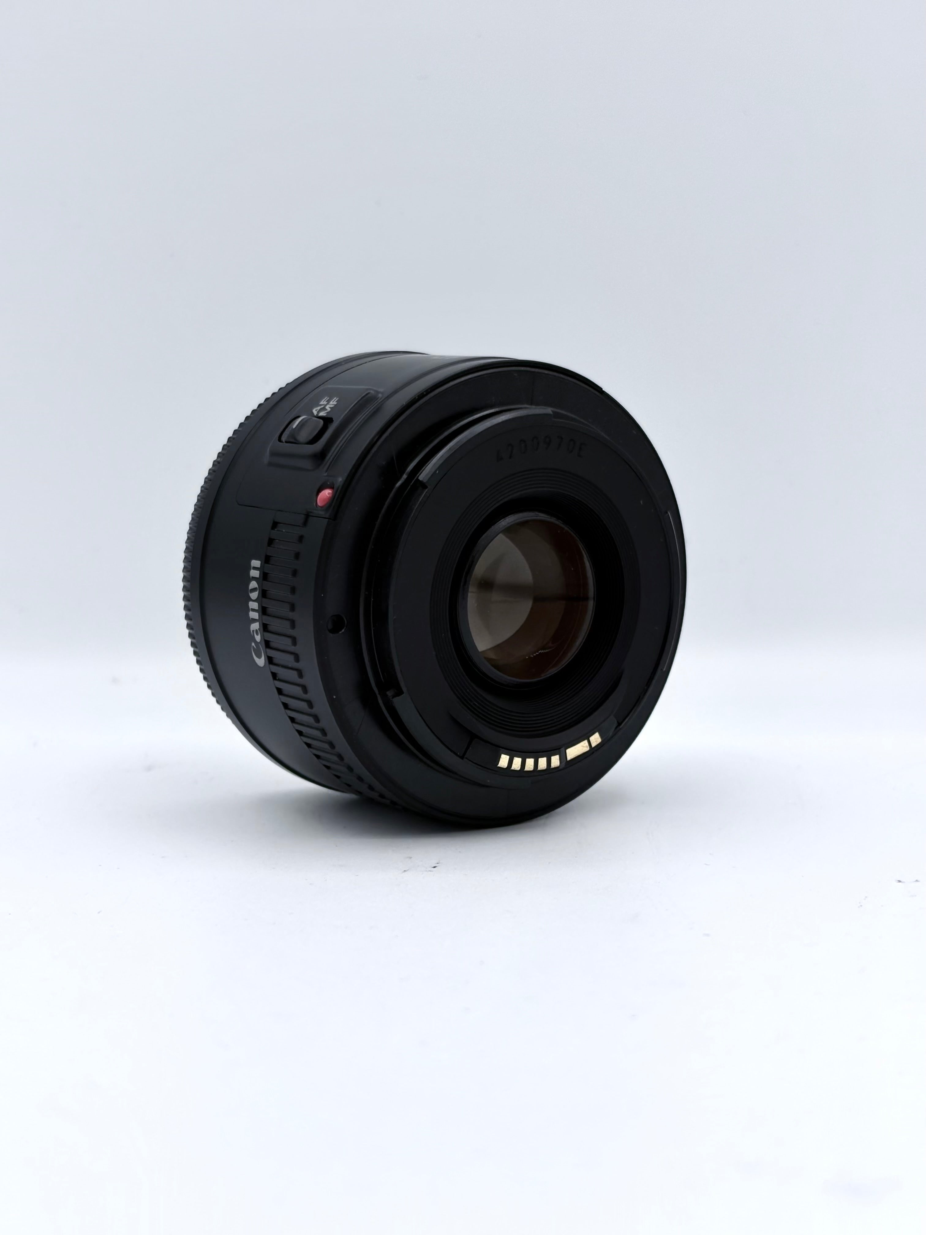 Canon EF 50mm F1.8 Sn:4200970E