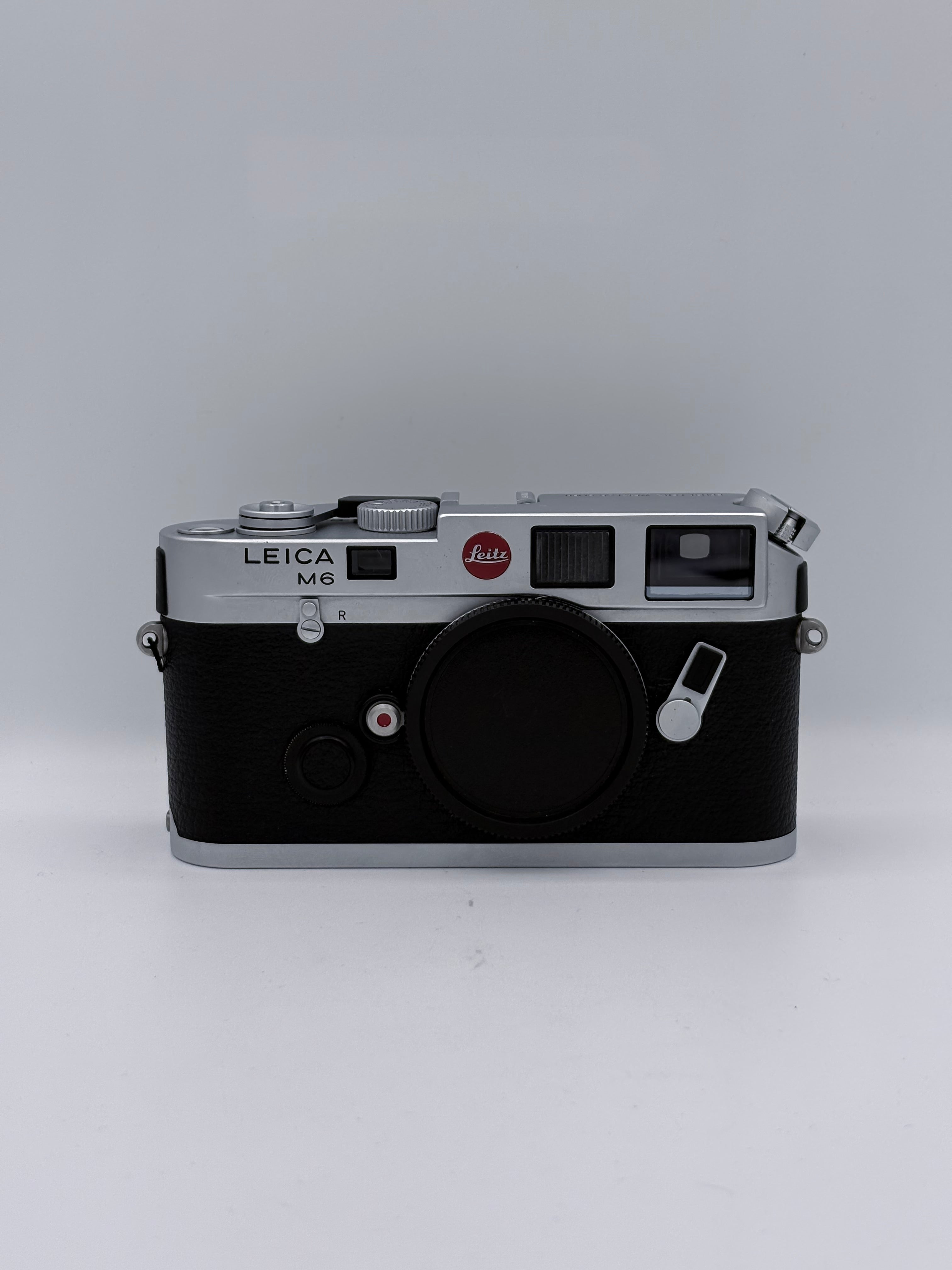 Leica M6 SN: 1707157 w/ Box