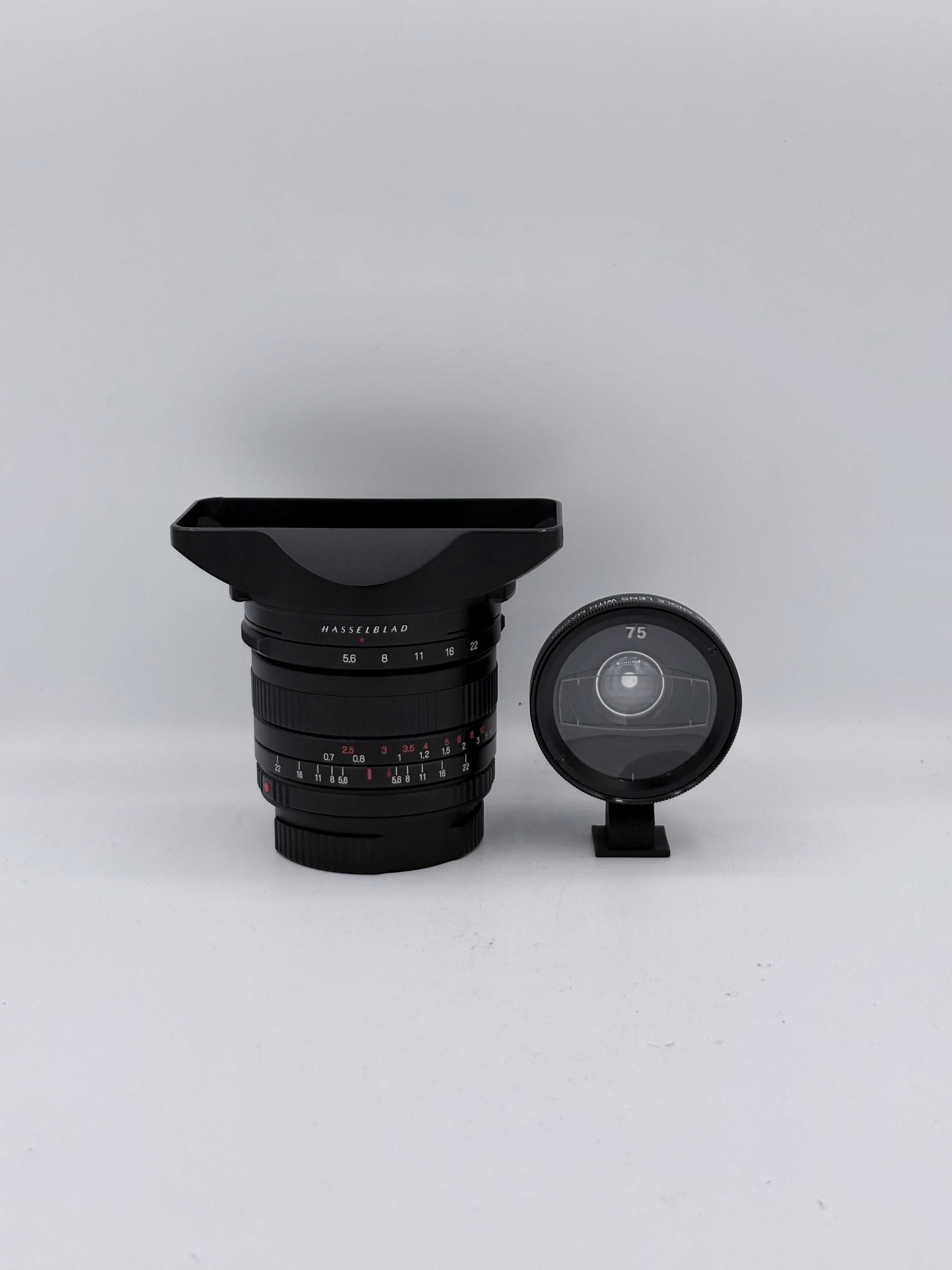 Hasselblad Xpan 30mm Len with Centre Grey Filter And Viewfinder Sn: 8XEE10006