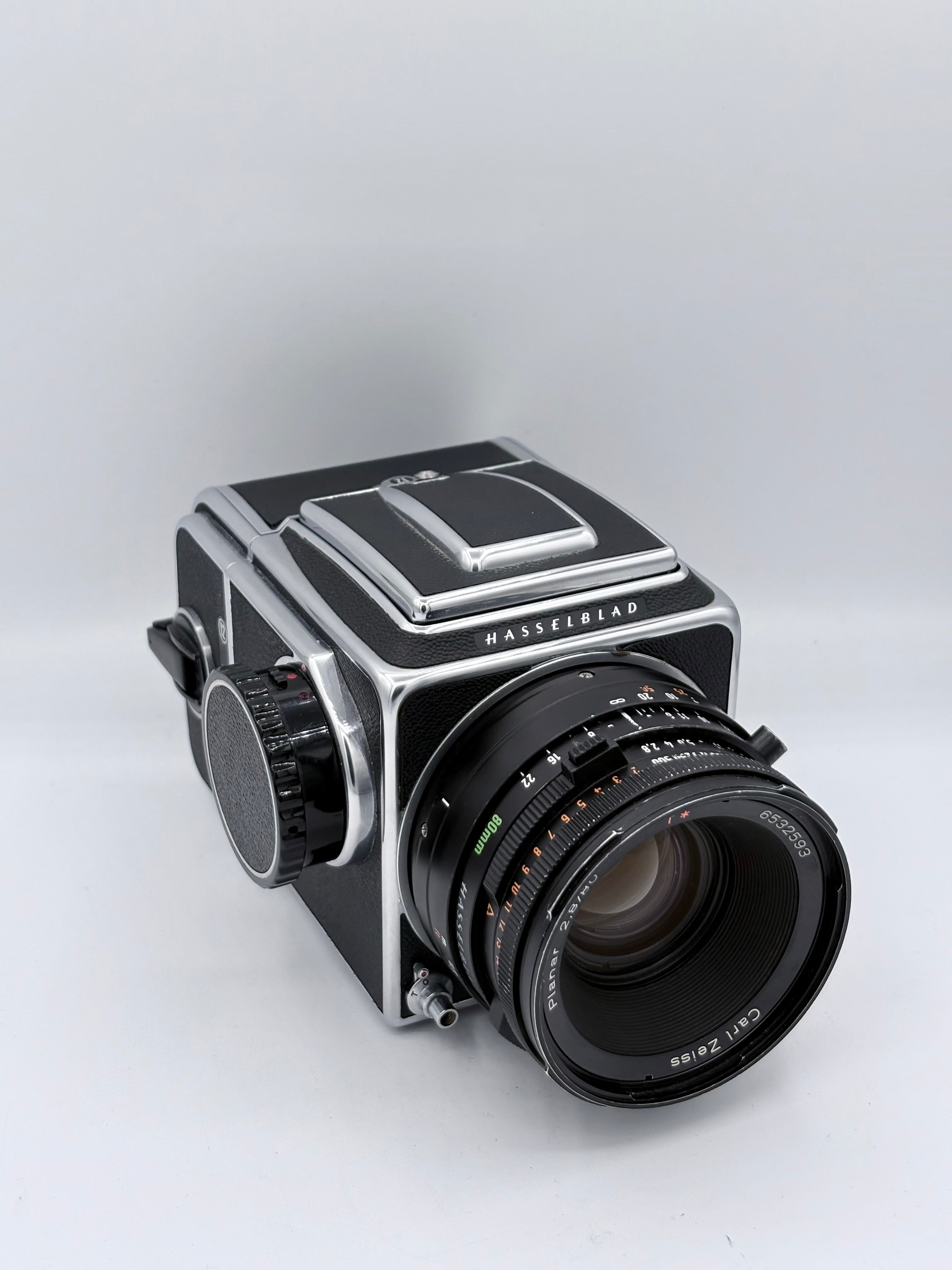Hasselblad 500CM SN:1212058 & 80/2.8 CT SN:1212085