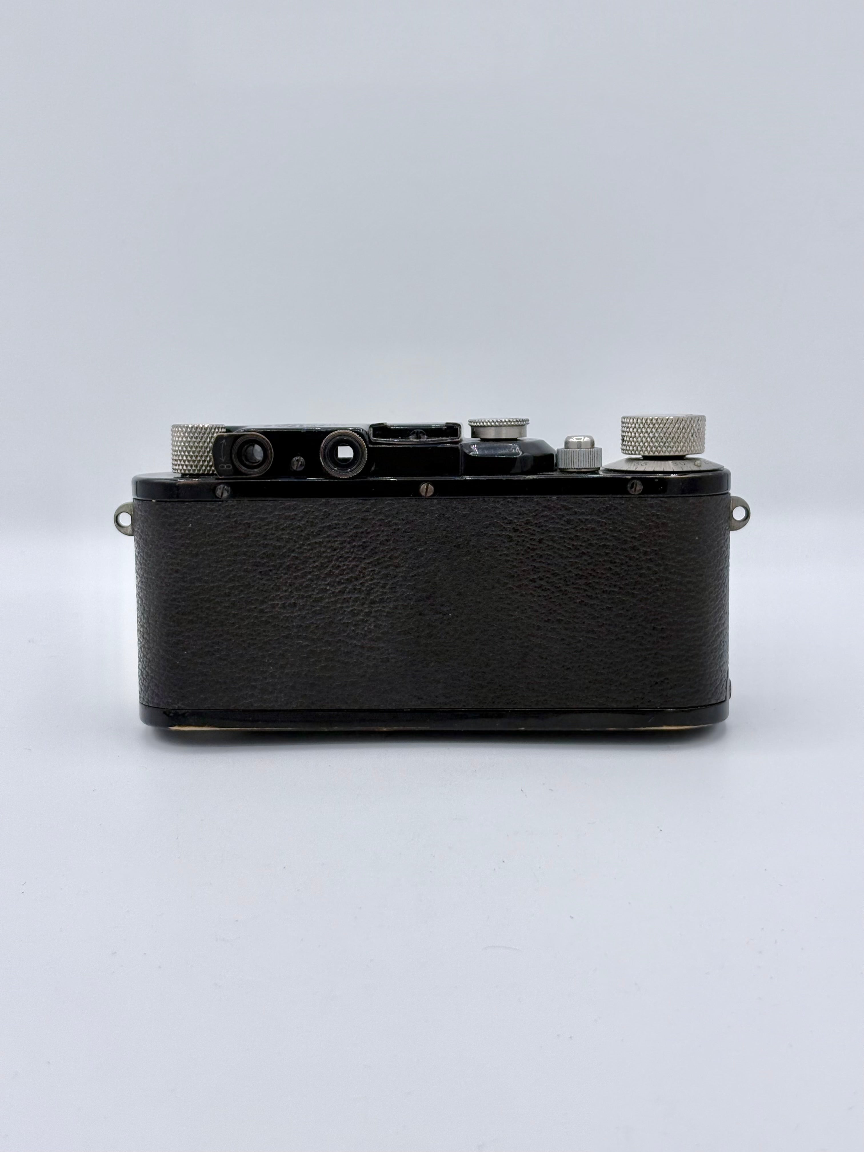  Leica iii  with emar 5cm f3.5 SN number169533/308981 with hood&box