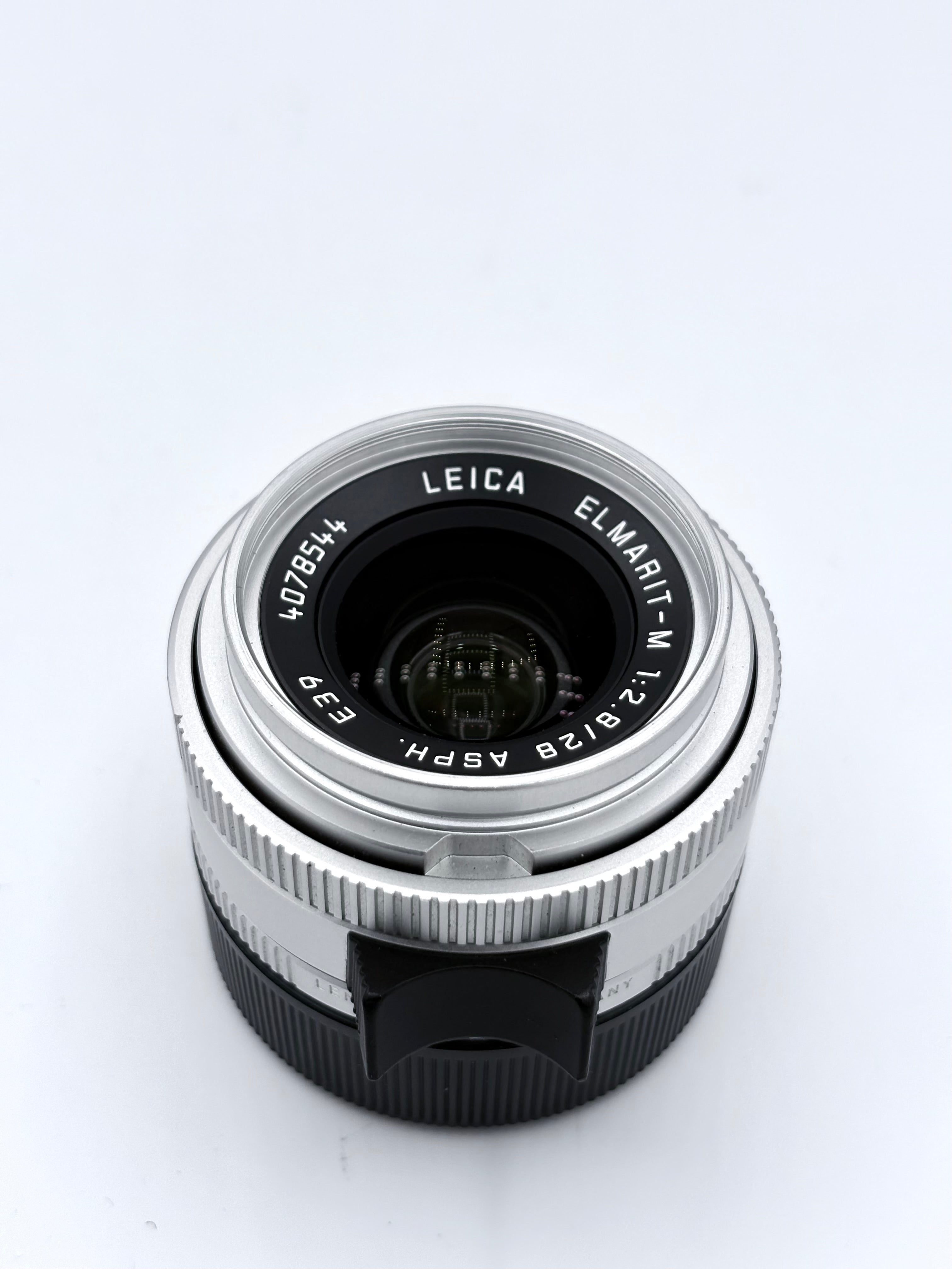 Leica Elmarit 28/2.8 ASPH Silver SN:4078544