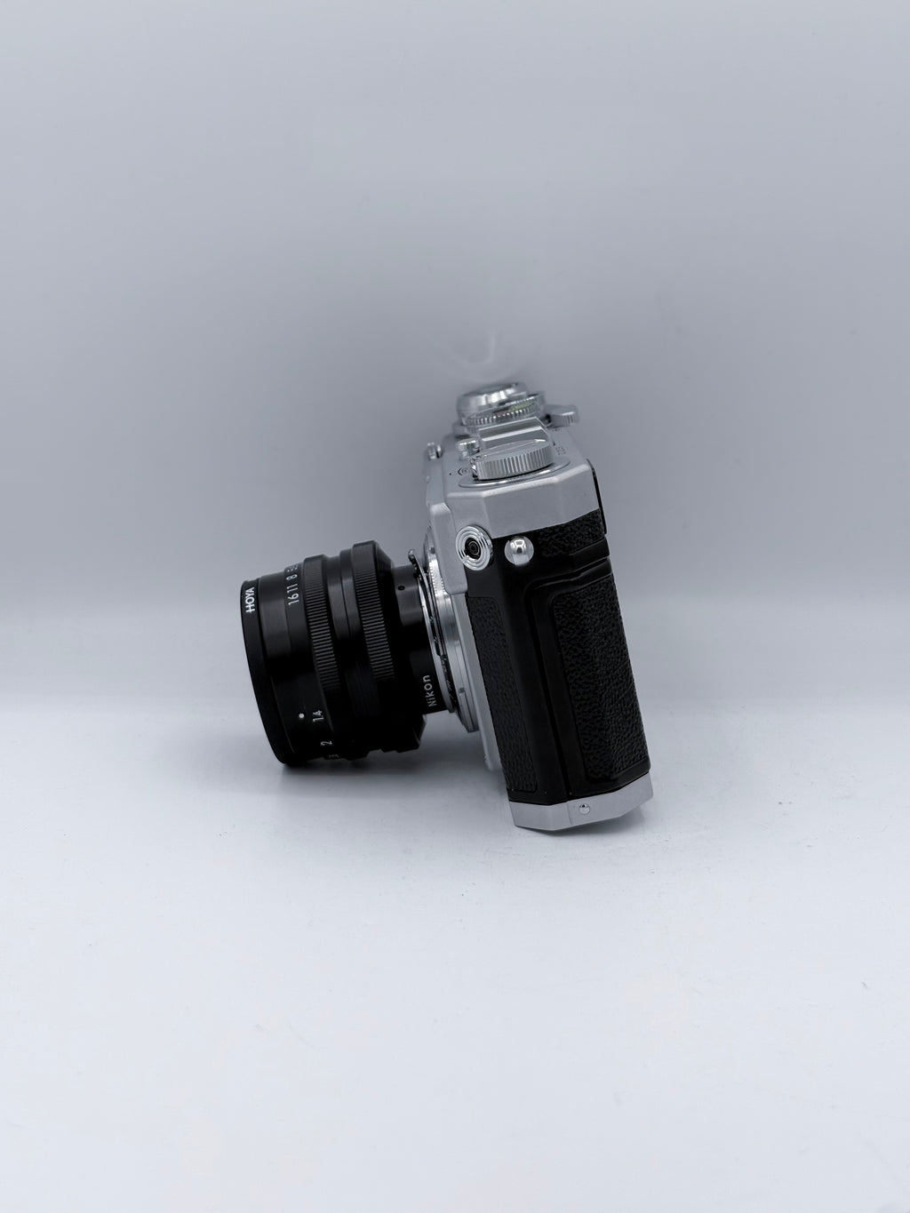  Nikon S3 Year 2000 Edition & 50/1.4 Lens SN: 205229