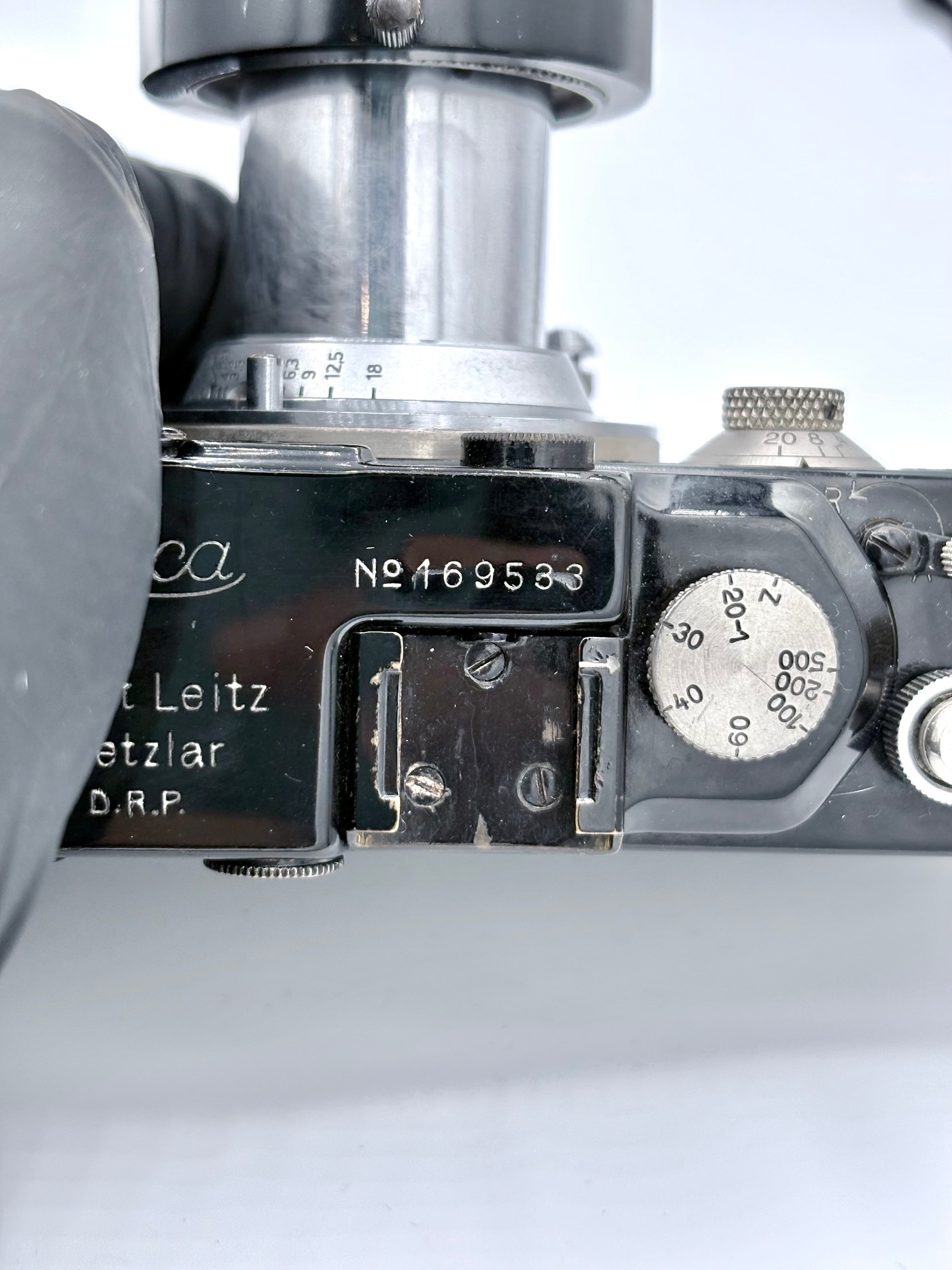  Leica iii  with emar 5cm f3.5 SN number169533/308981 with hood&box