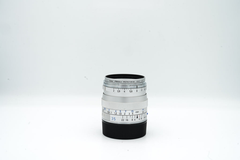 Carl Zeiss 35  2.0 SN: 51812644