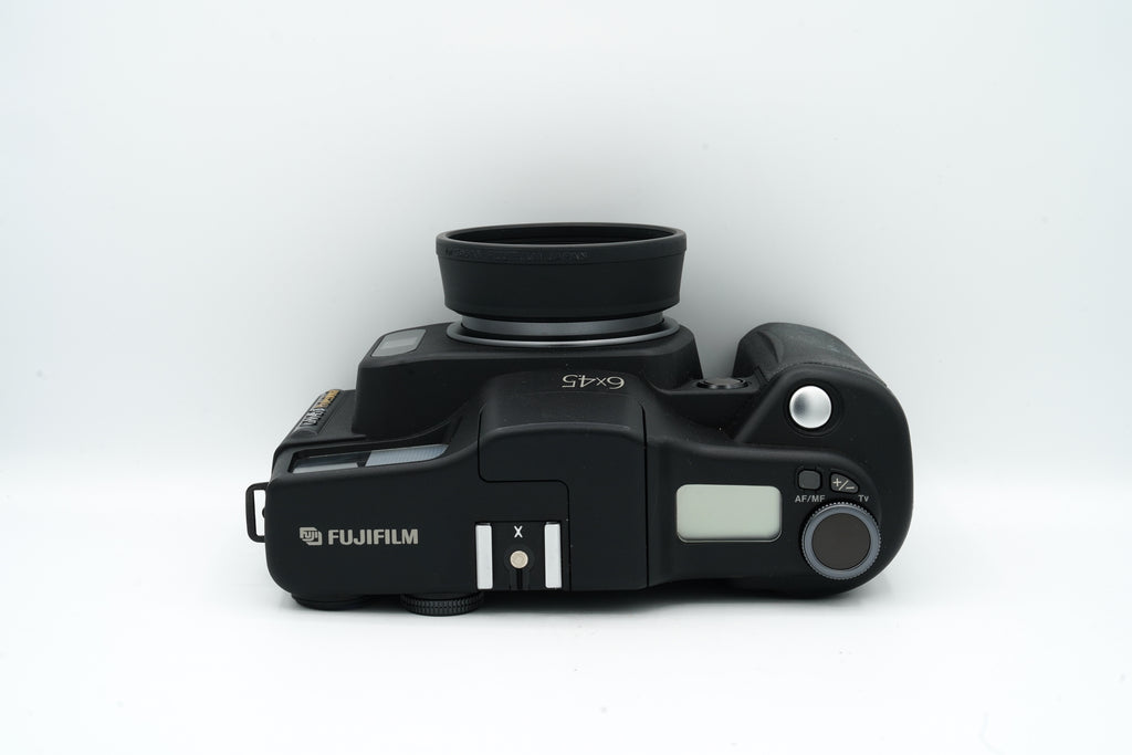 Fuji GA 645i SN: 8120050